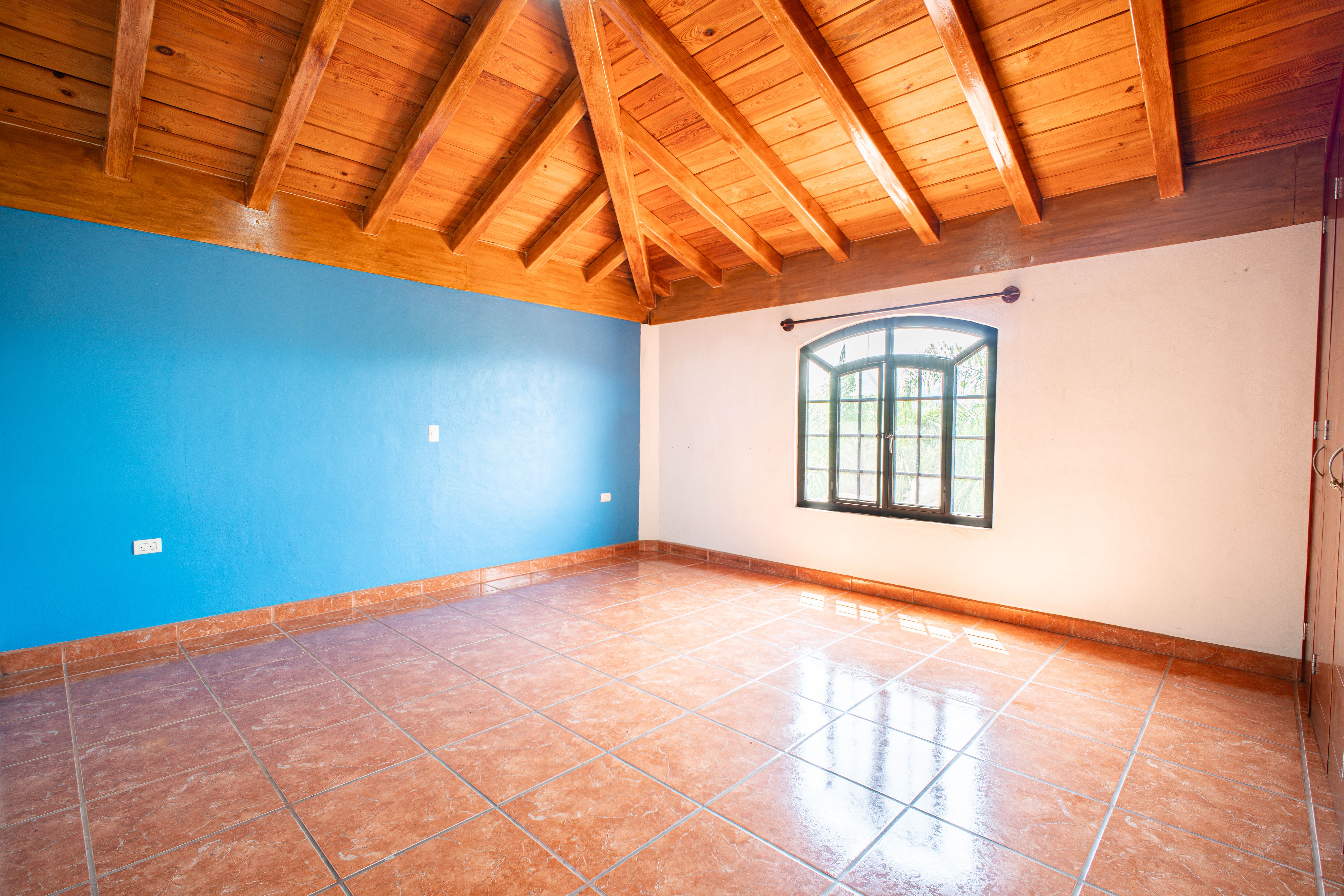 HERMOSA CASA EN LAS PAREDES, JAL. - Imagen 8