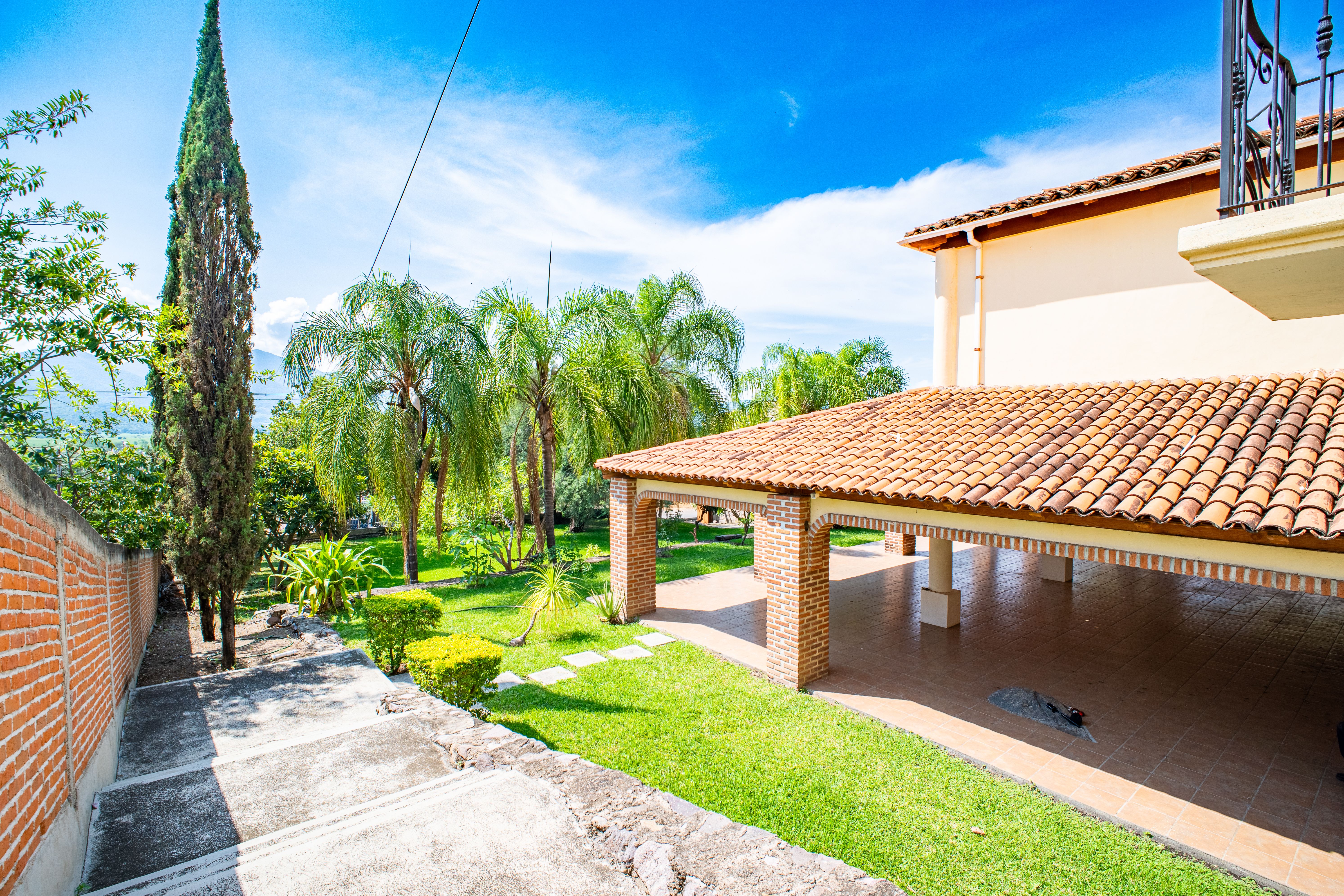 HERMOSA CASA EN LAS PAREDES, JAL. - Imagen 2