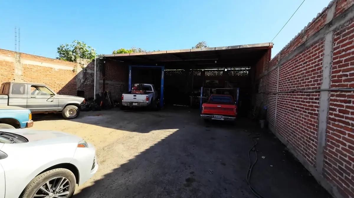 Lote con Construcción en Venta en calle Hidalgo de El Grullo, Jal. - Imagen 3