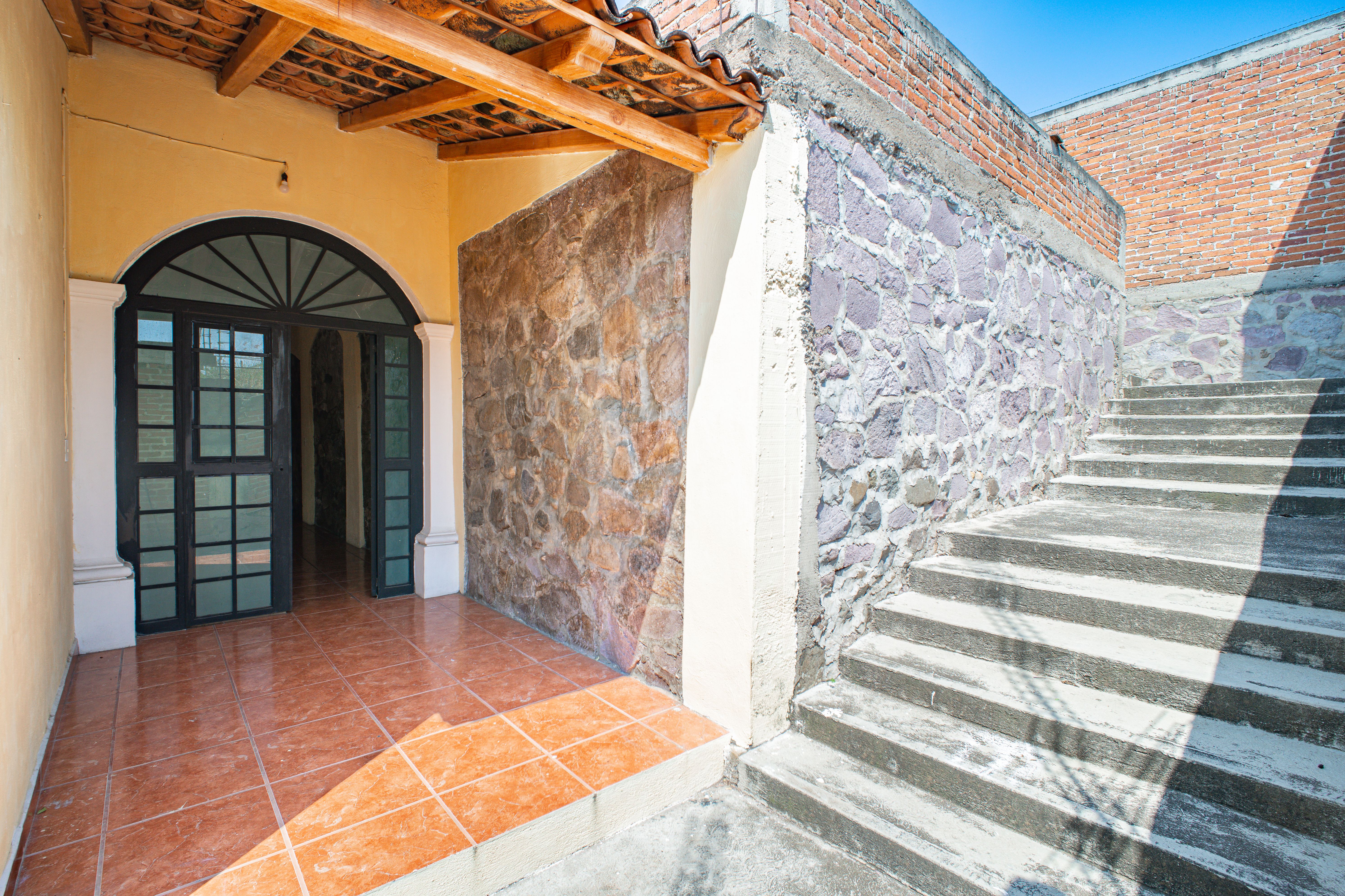 HERMOSA CASA EN LAS PAREDES, JAL. - Imagen 3