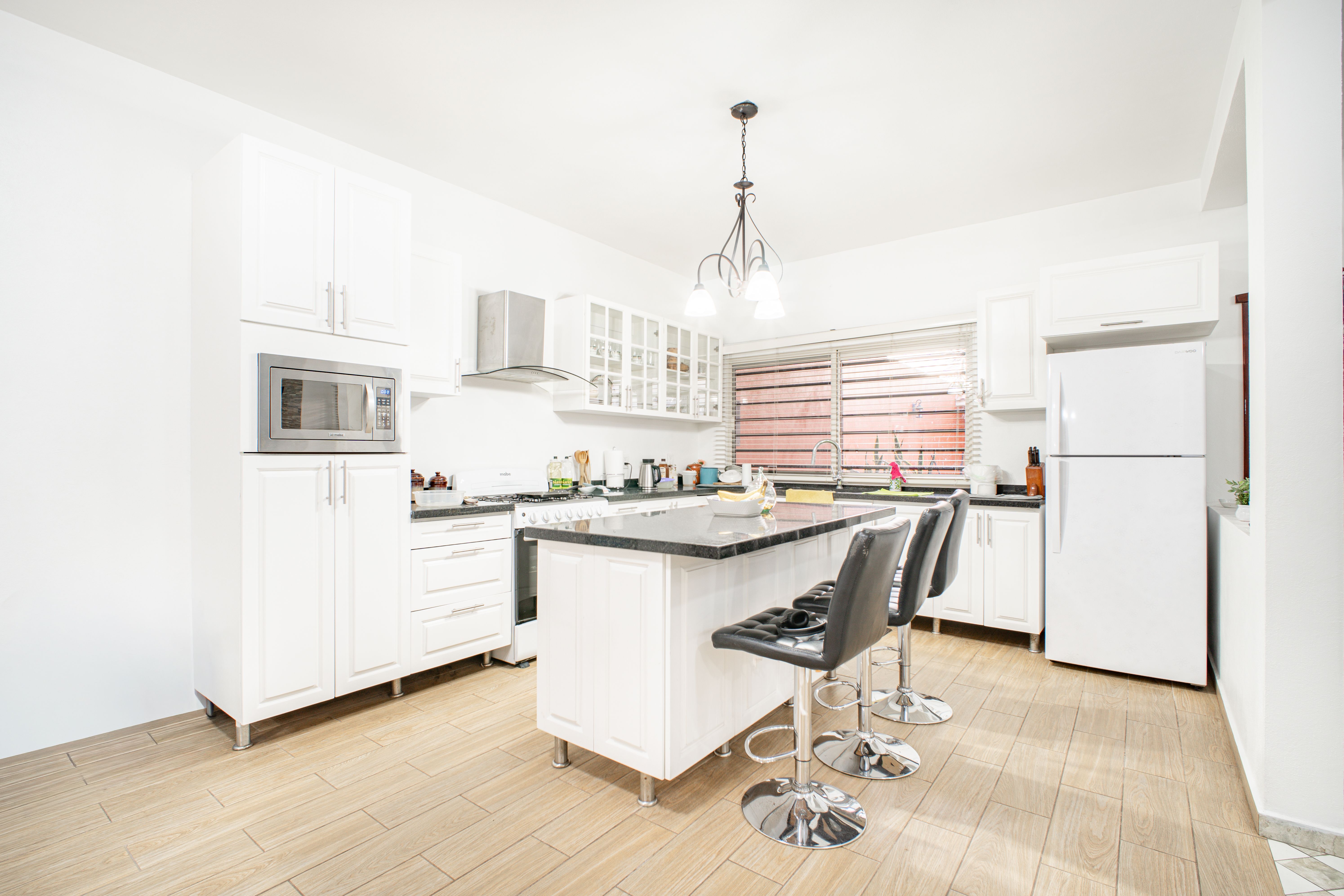 HERMOSA CASA UBICADA EN COLONIA TULIPANES EN EL GRULLO - Imagen 7