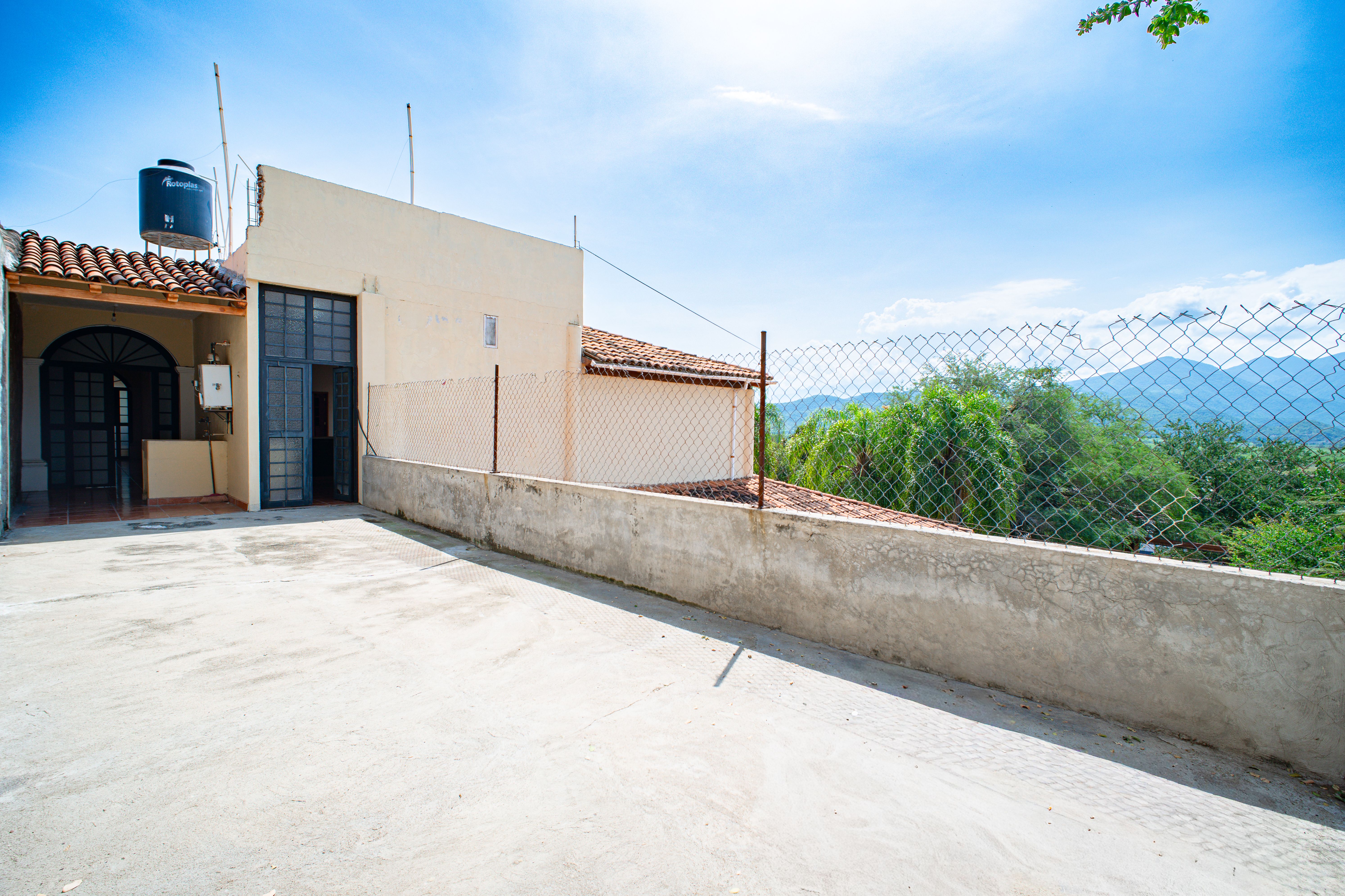 HERMOSA CASA EN LAS PAREDES, JAL. - Imagen 9