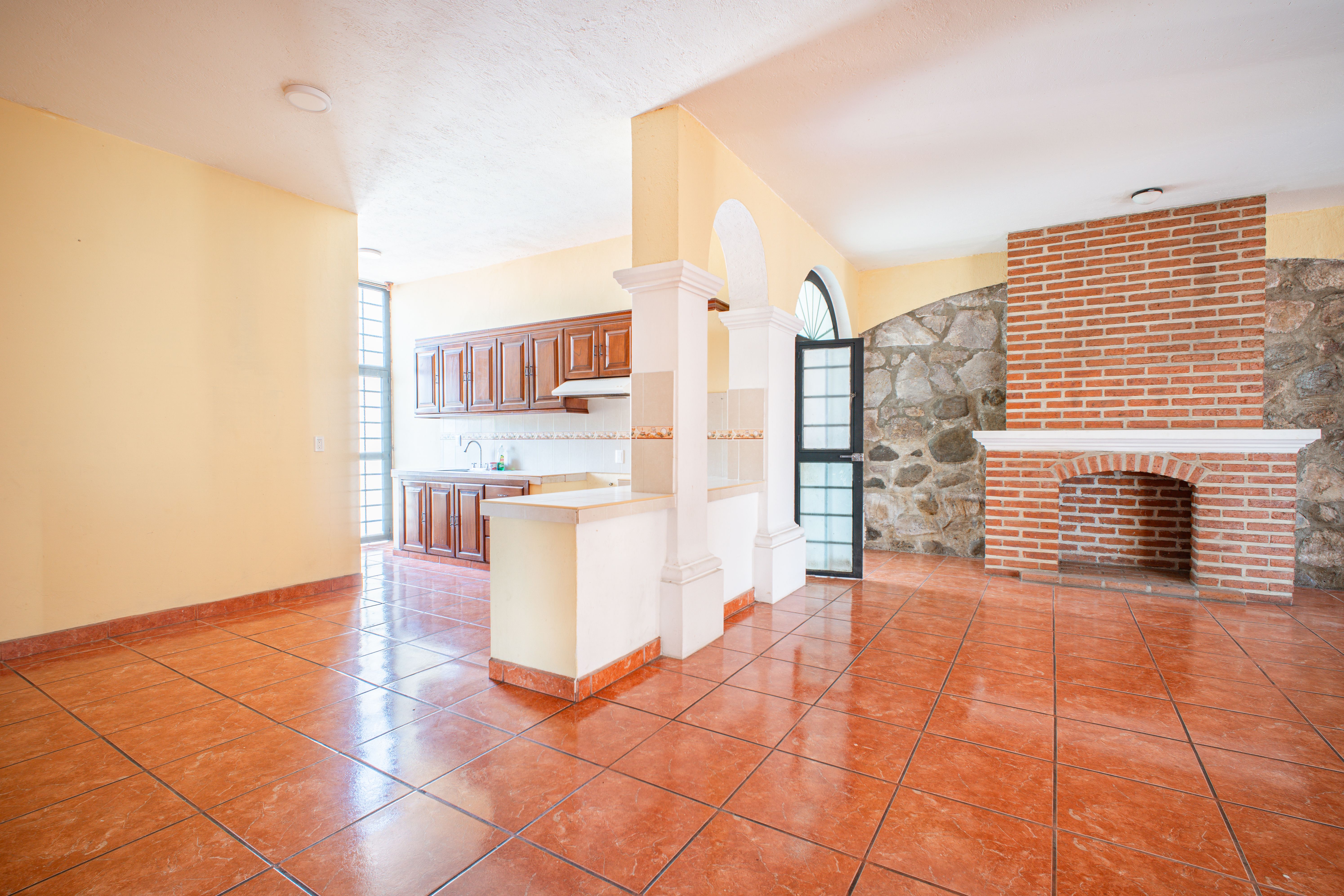 HERMOSA CASA EN LAS PAREDES, JAL. - Imagen 5