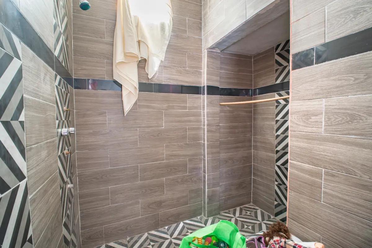 CASA EN EXCELENTE UBICACIÓN, POR CALLE PRINCIPAL CLEMENTE AMAYA, AUTLÁN JALISCO. - Imagen 8