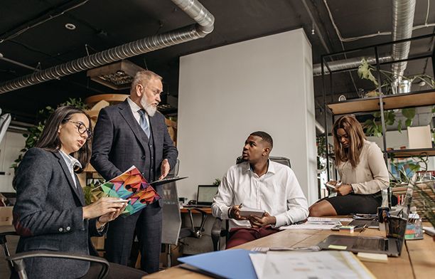 startup founders pitching to VCs