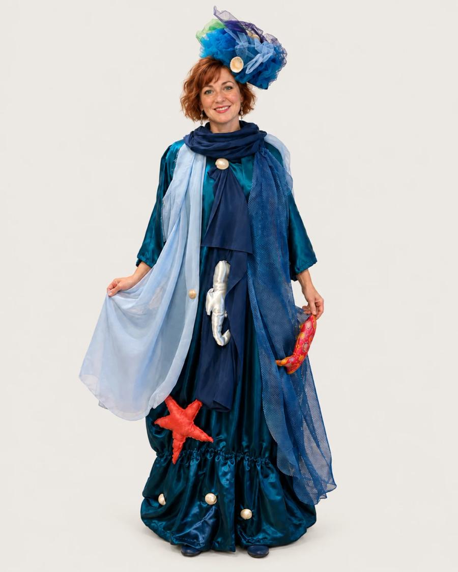 Wasserprinzessin mit Seestern aus dem Kostümbestand der Hilarikleiderbörse