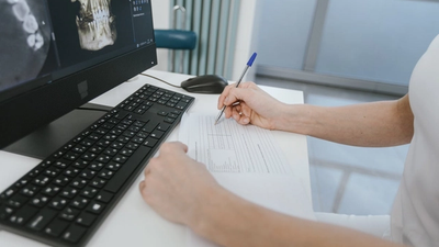 Comment faire sa déclaration 2035 quand on est dentiste ?