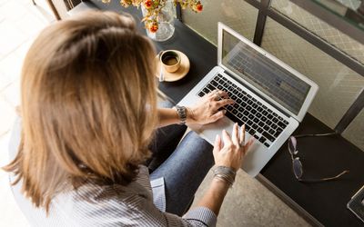 Quelles recettes vont dans le compte 706 ?