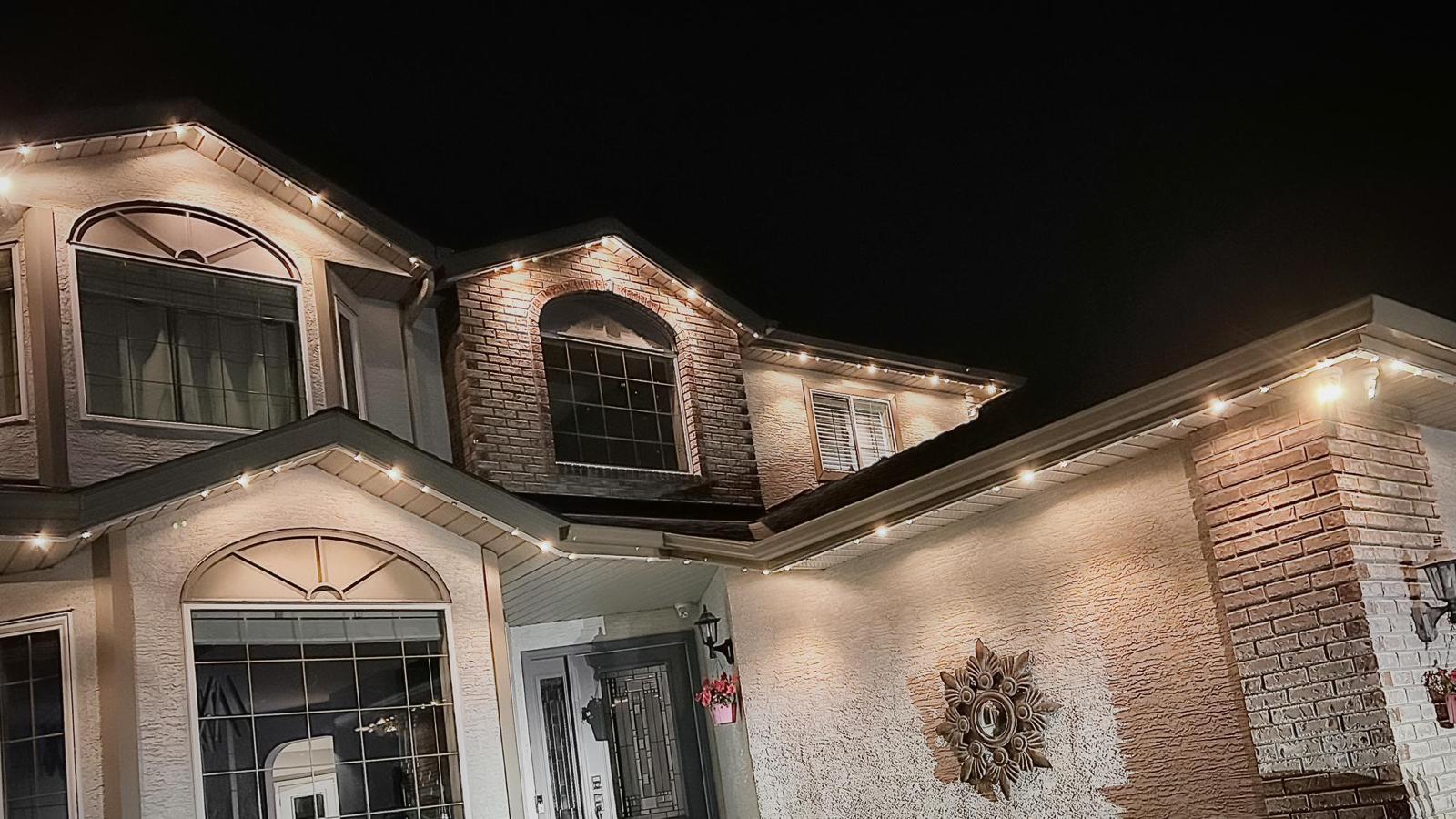 Best Smart Outdoor Lighting: Brighten Up Your Outdoors with Technology 
