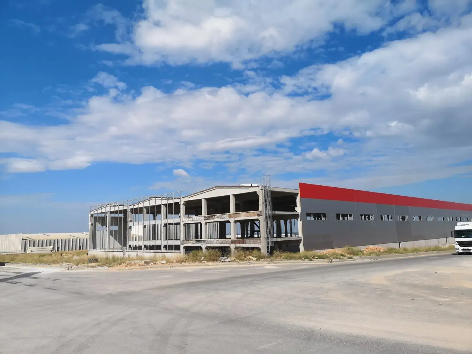 Yakaboyu Kabin Makina Üretim Fabrikası Görsel 8