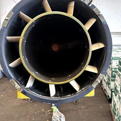 Mantenimiento MD600 — Servicio de Vigilancia Aérea — foto 1