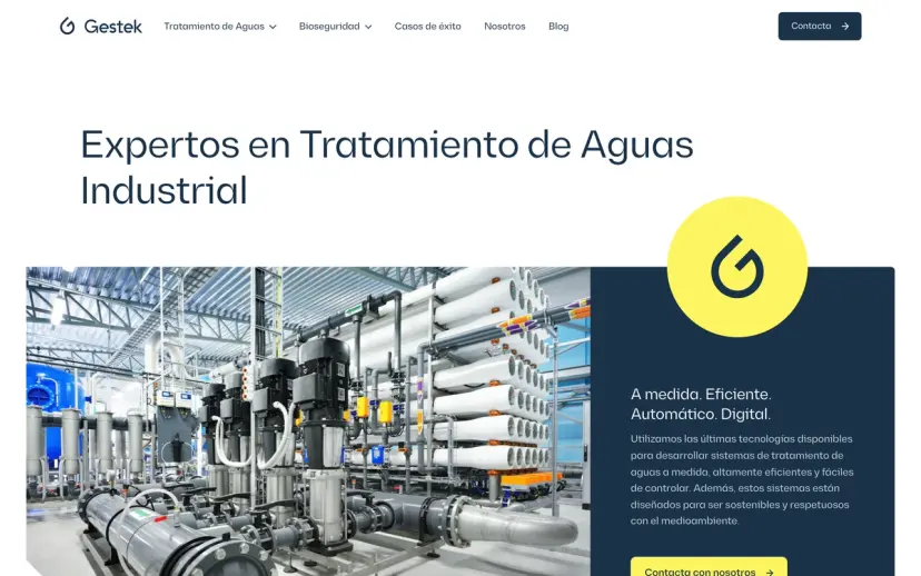 La página de tratamiento de aguas industrial, con la planta de ósmosis y el bloque azul marino de argumentos