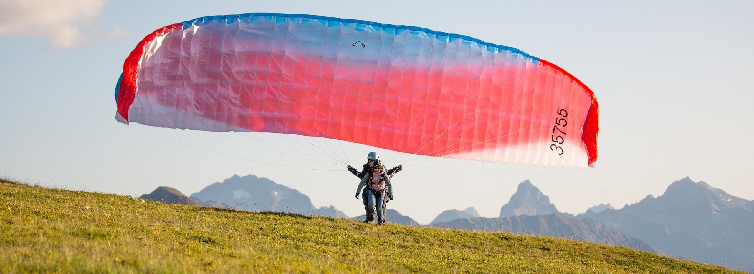 Gleitschirm Davos Sommer