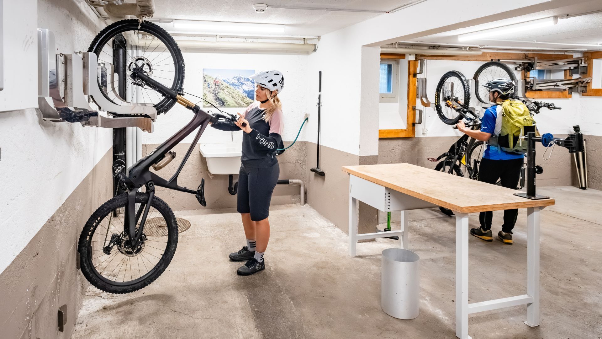 mobiles zelt Saunazelt Dalen 3.0 (ohne Saunaofen) Category:E Bike Trekking_160 mm Model:AGO X Special Edition Group Test: Nine 2015