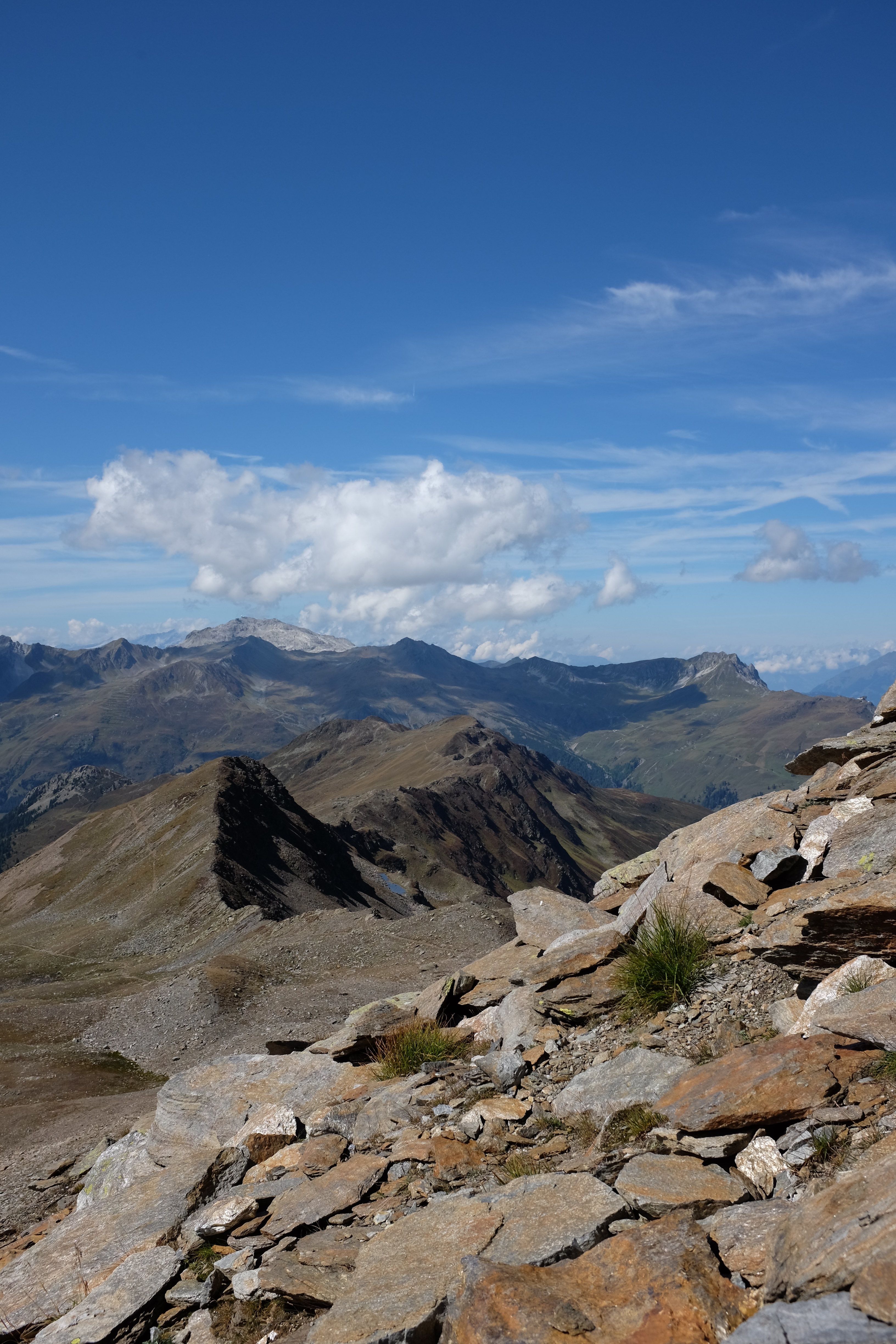Wandern auf Pischa im Sommer