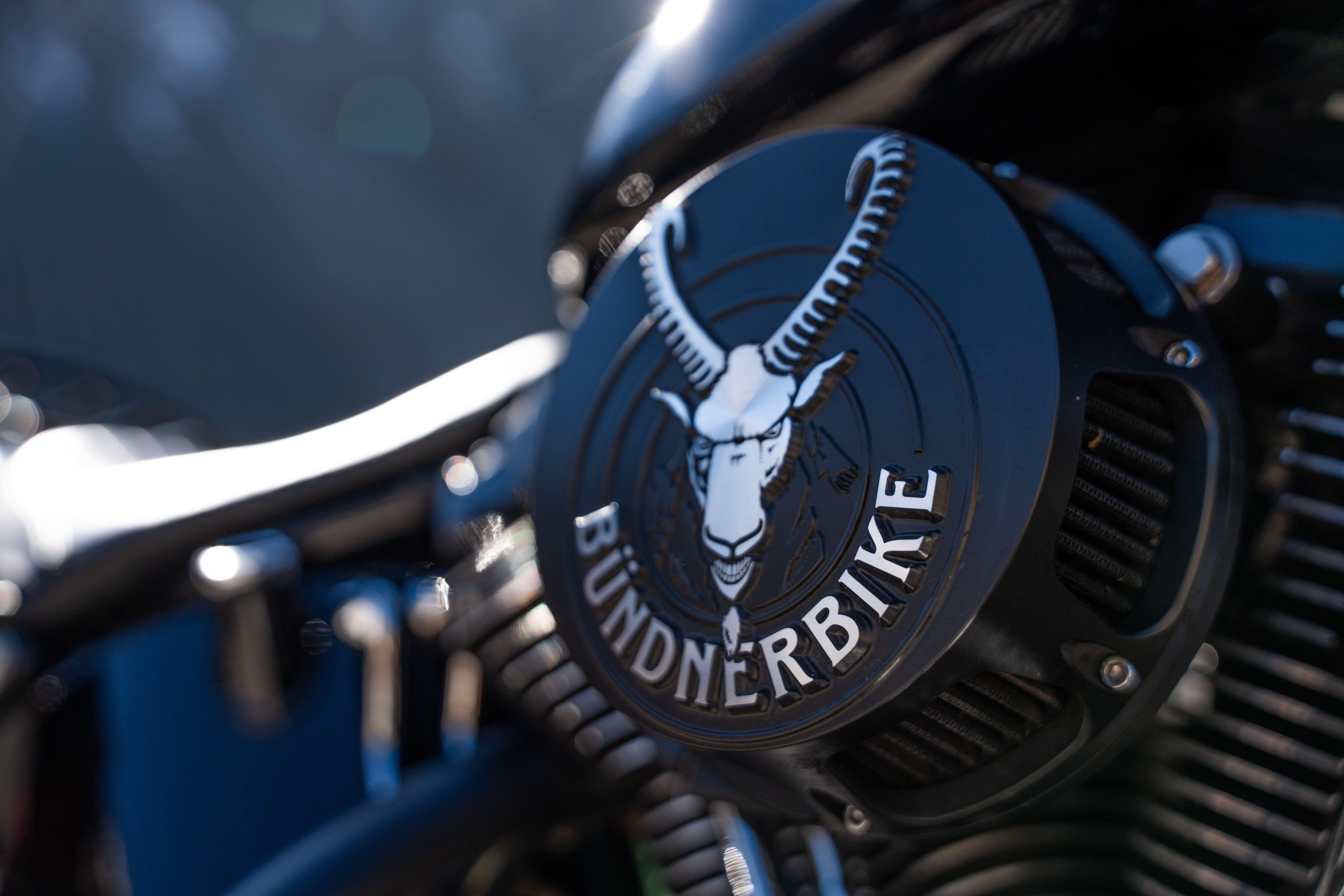 Motorradfahren in Davos Klosters