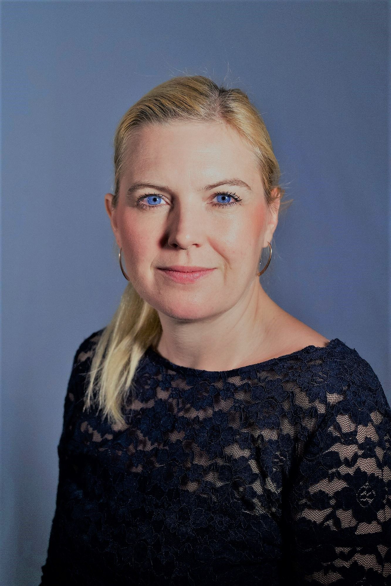 Portrait Dr. Daniela Suter COOCFO Lab42