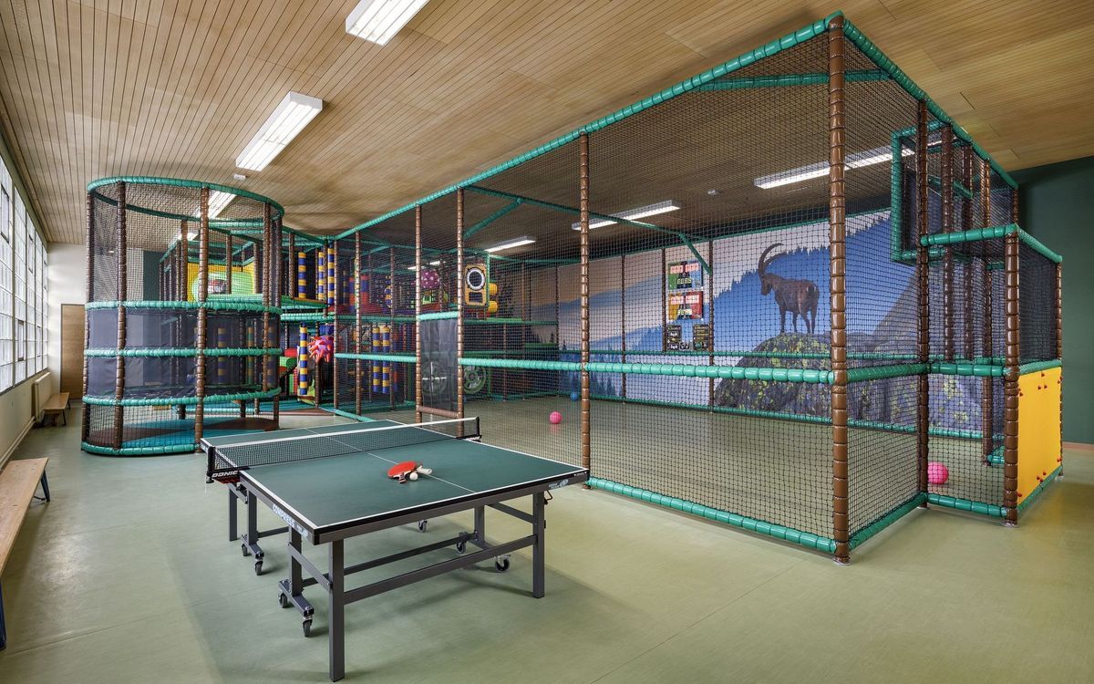 Capricorn Spielplatz  Hotel Sport