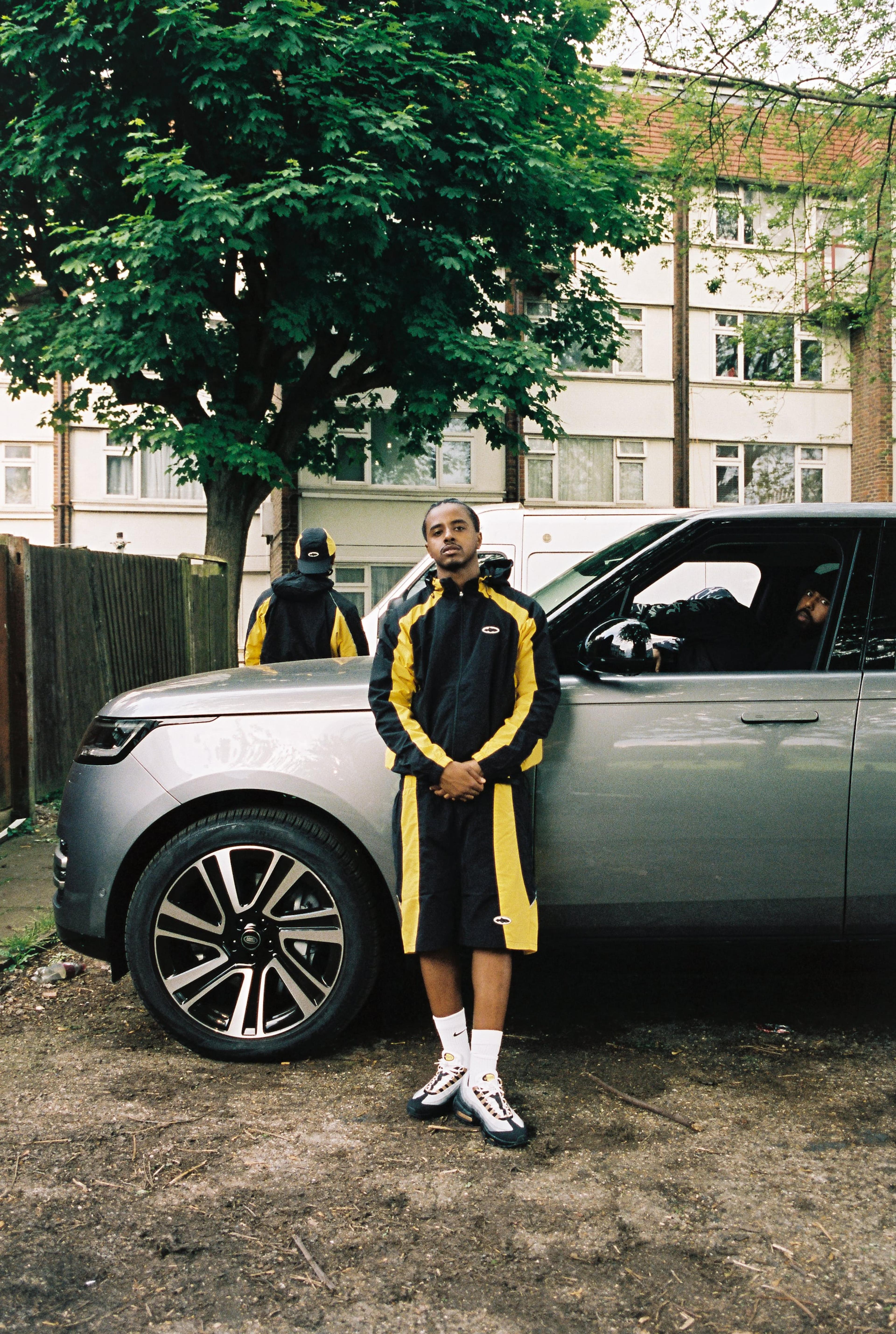 corteiz yellow windbreaker