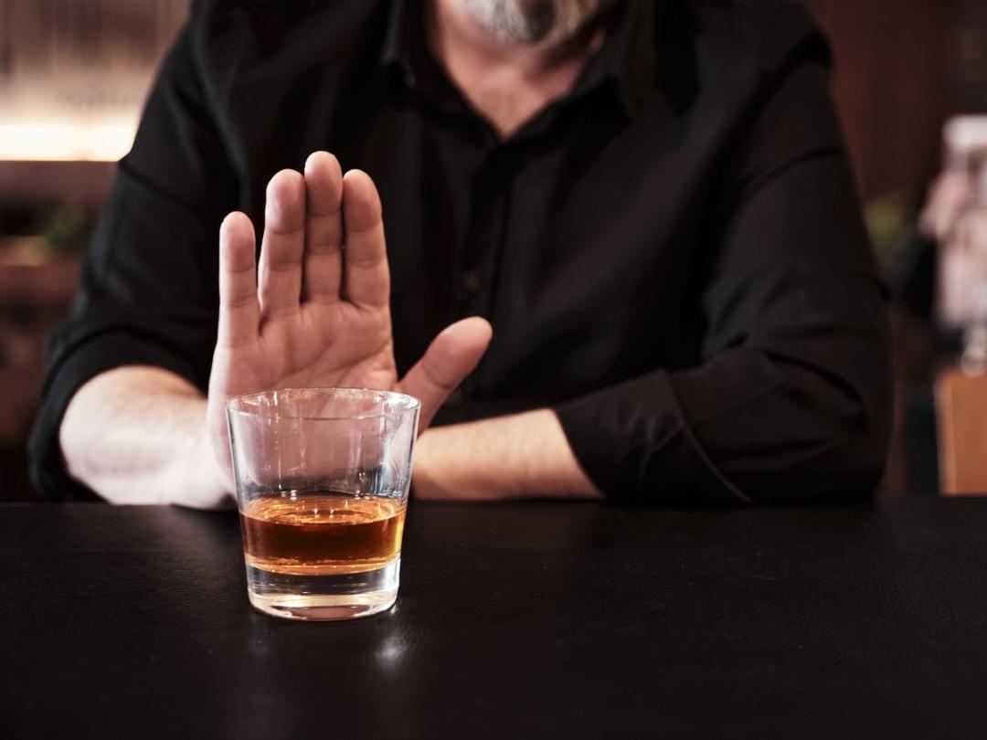 Why Alcohol Use is a Risk Factor for Chronic Conditions