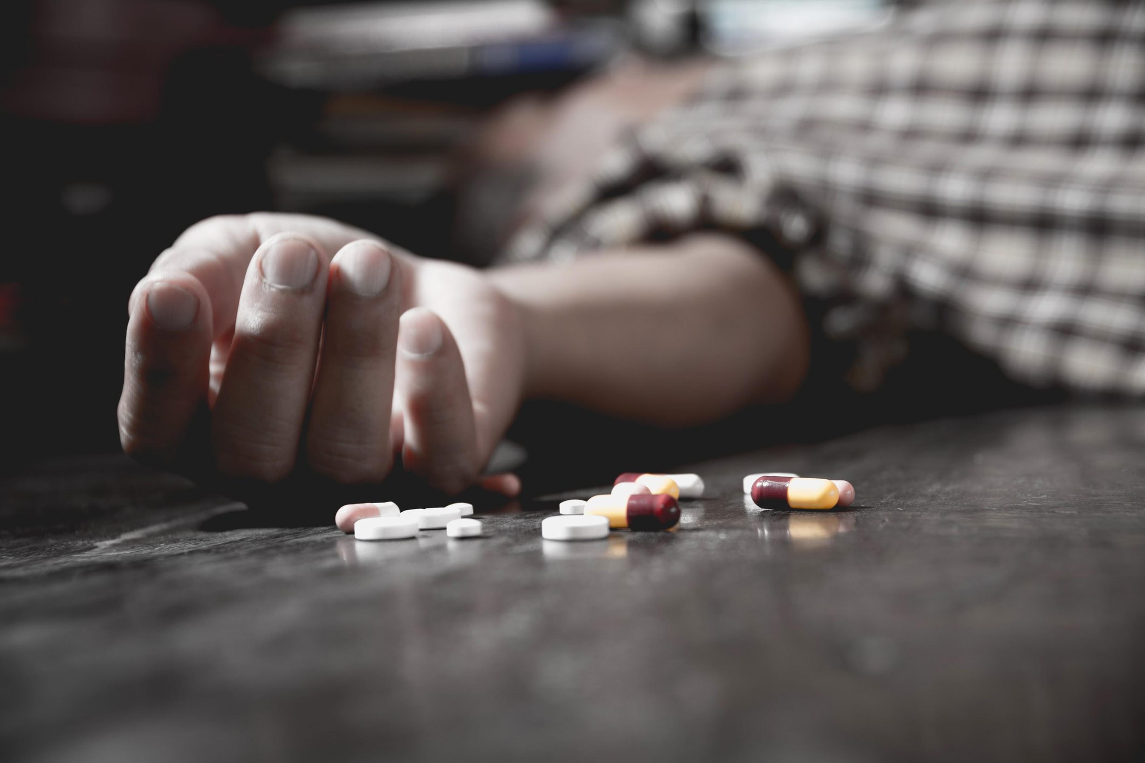 Approximately every eight minutes a person dies from an opioid overdose. There are many reasons for opioid overdose emergencies, and most often they happen accidentally and at home. 