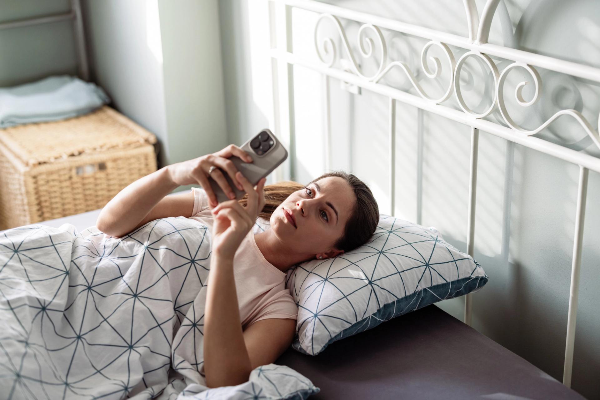 Phone Disrupt Daily Routine Why You Should Stop Checking Your Phone First Thing in the Morning