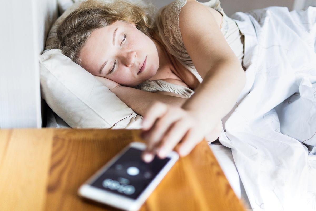Sleep Series: Is the Snooze Button Sabotaging Your Sleep Quality?