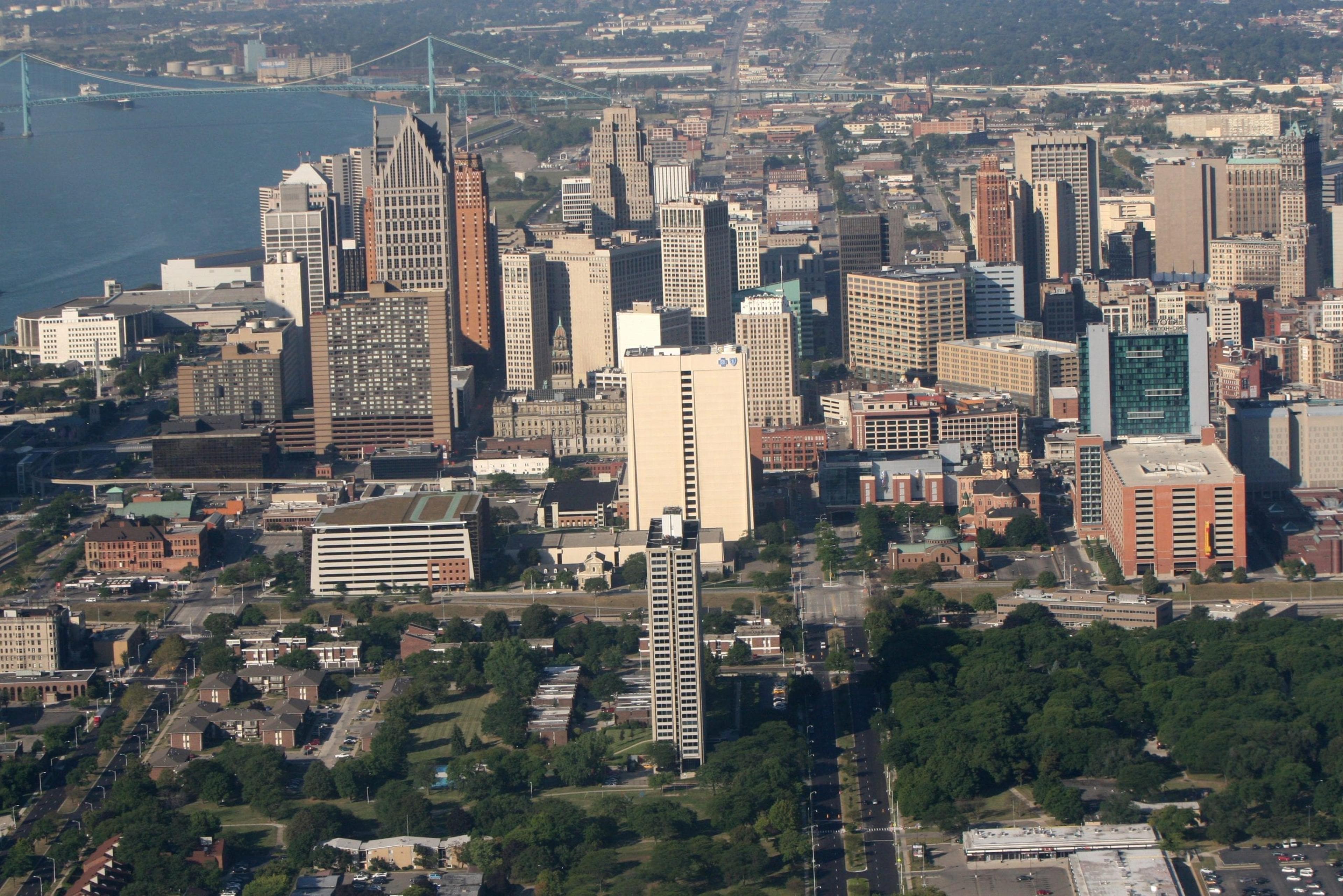 Detroit skyline with Blue Cross tower in center