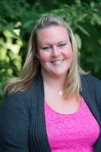 Amanda L. Carr