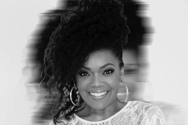 Yvette Nicole BRown