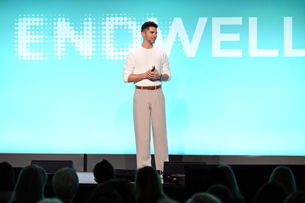 Austin Roy on Stage