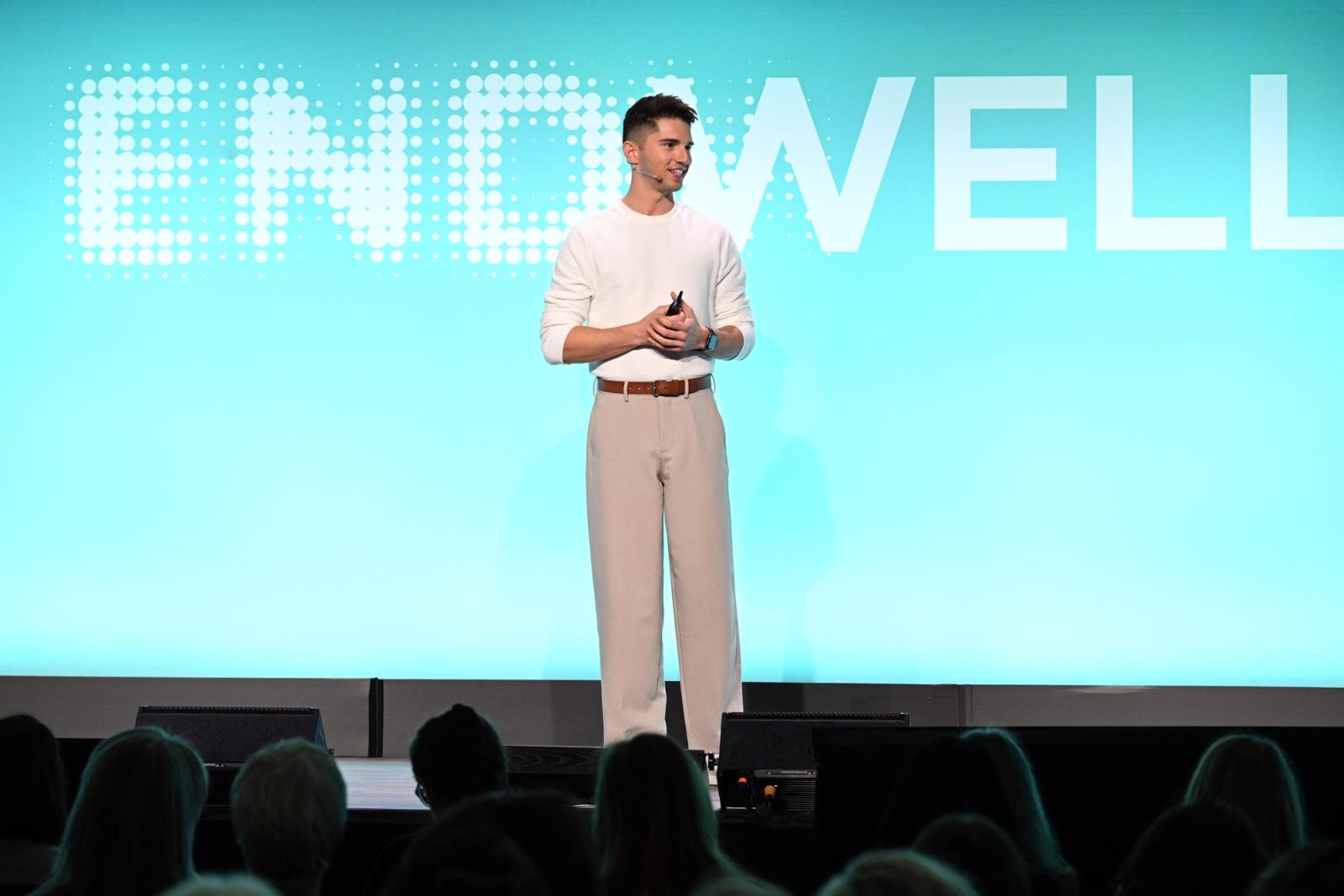 Austin Roy on Stage