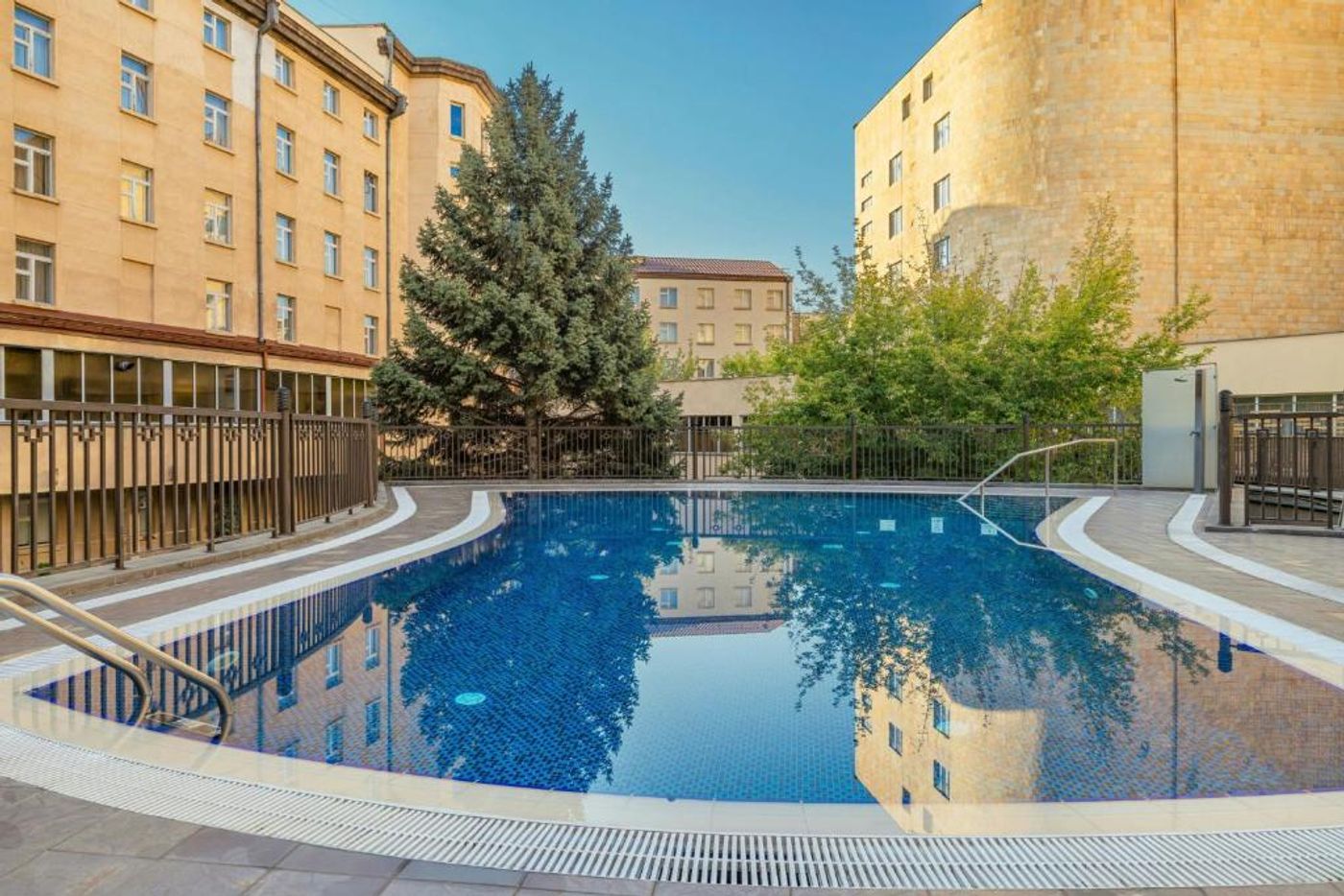 Armenia Marriott Hotel Yerevan - photo 3