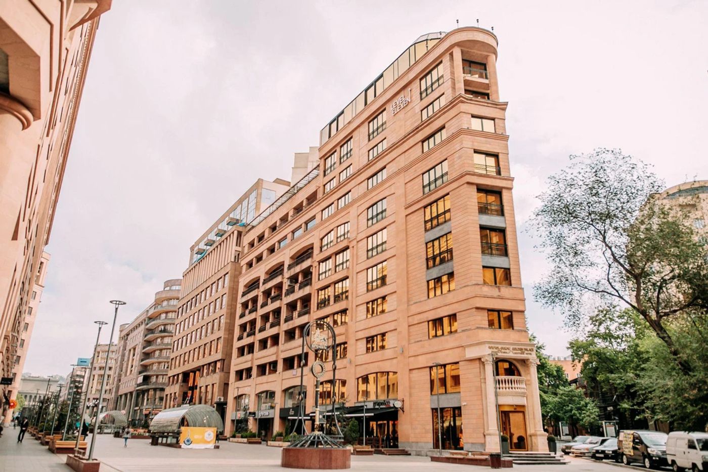 Golden Palace Hotel Yerevan - photo 1