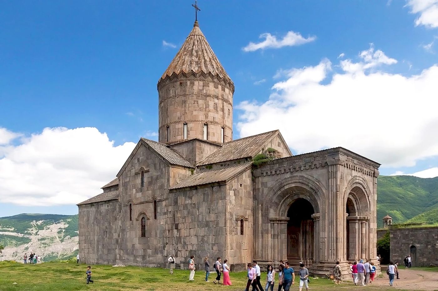 Armenia in Depth: From Desert Cliffs to Green Valleys and Historic Cities - photo 5