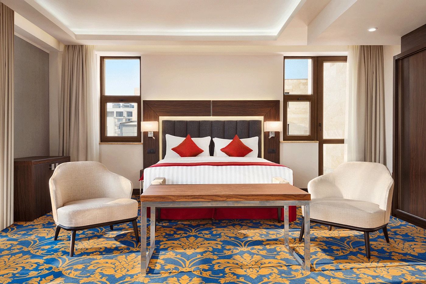 Ramada Hotel & Suites by Wyndham Yerevan - photo 5