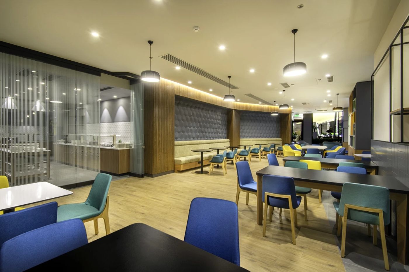 Holiday Inn Yerevan-Republic Square - photo 2