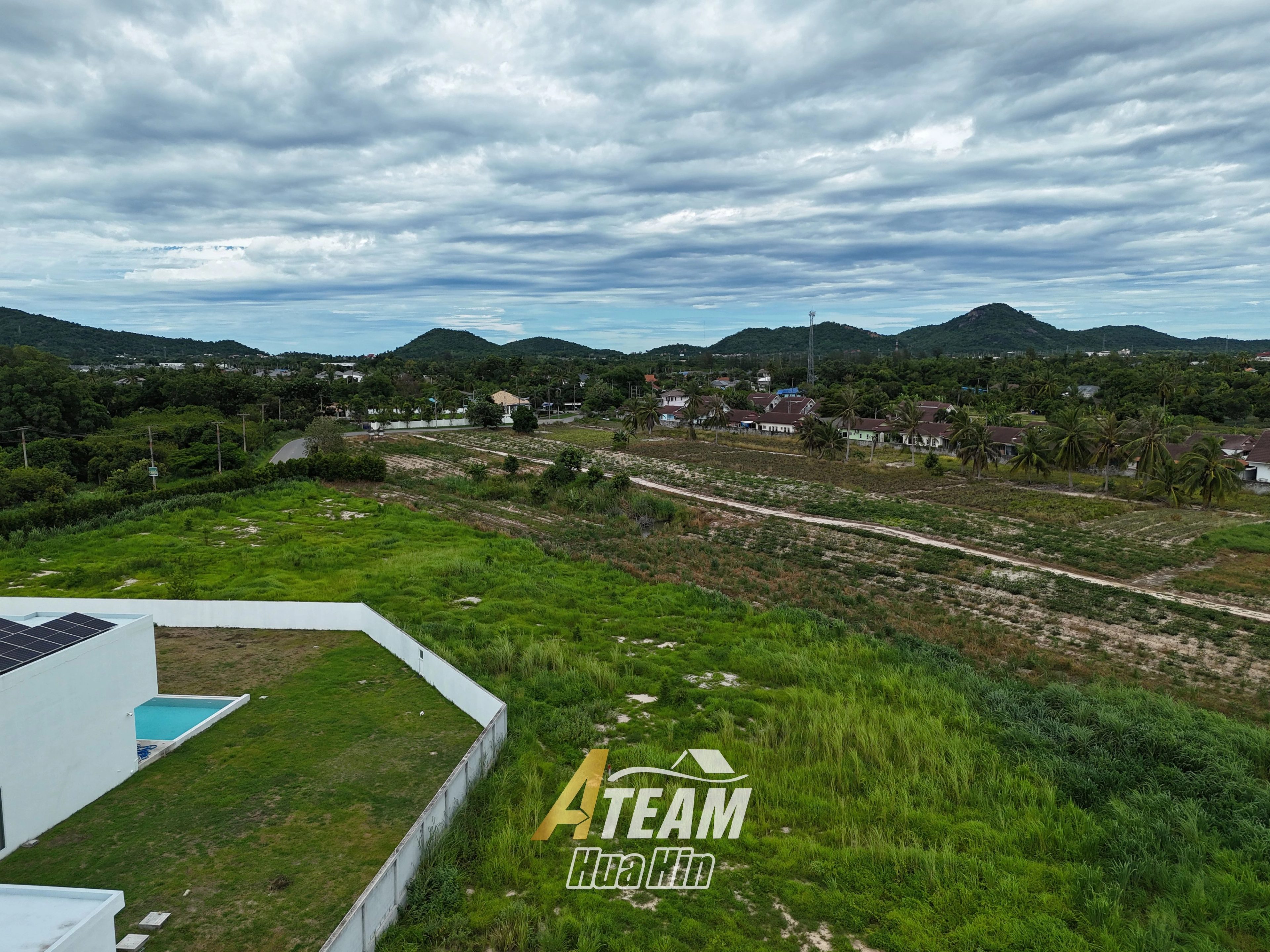 Villa-ready land plots for sale near Black Mountain thumbnail 3
