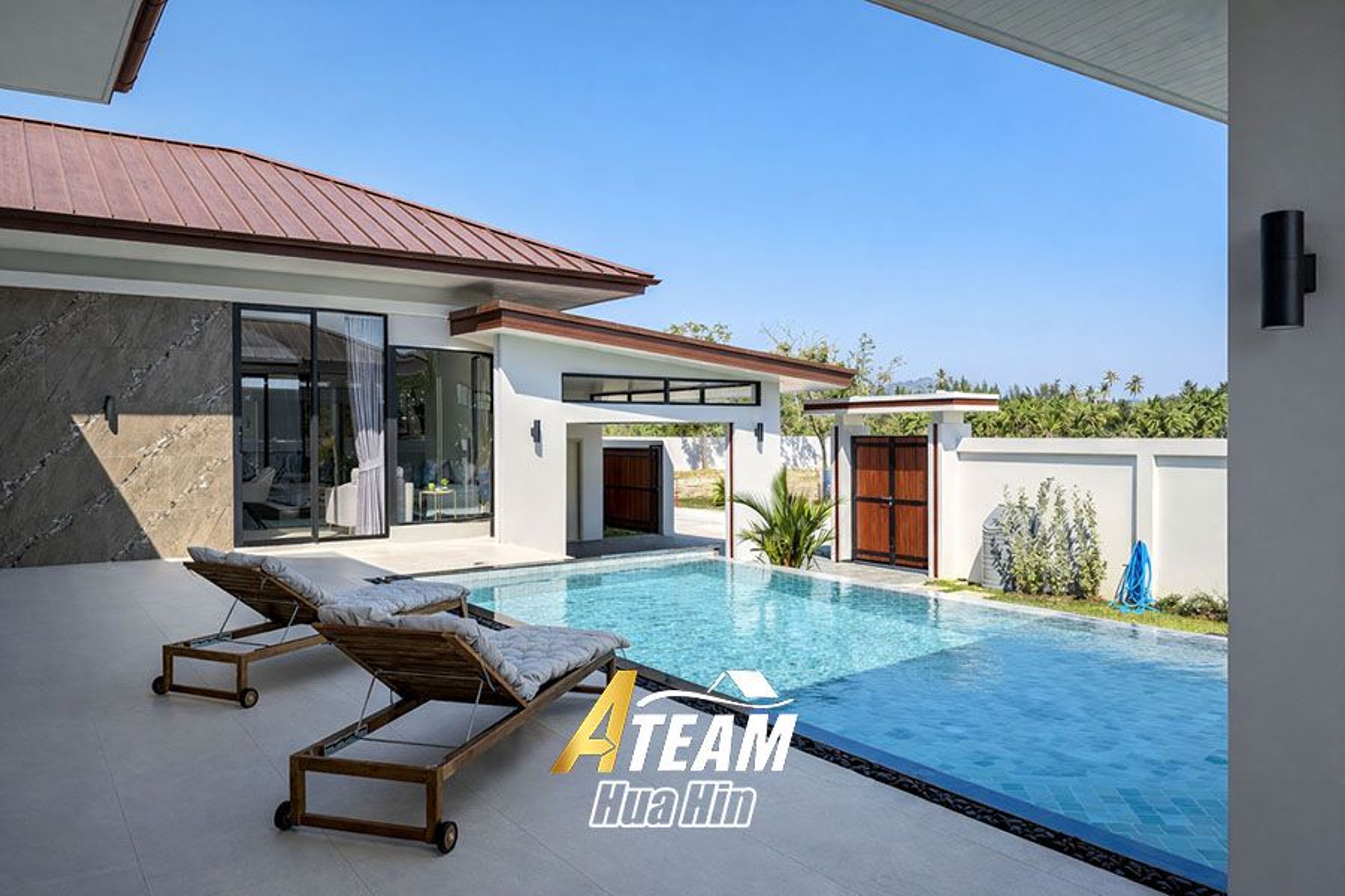 Contemporary Thai Luxury Pool Villas thumbnail 18