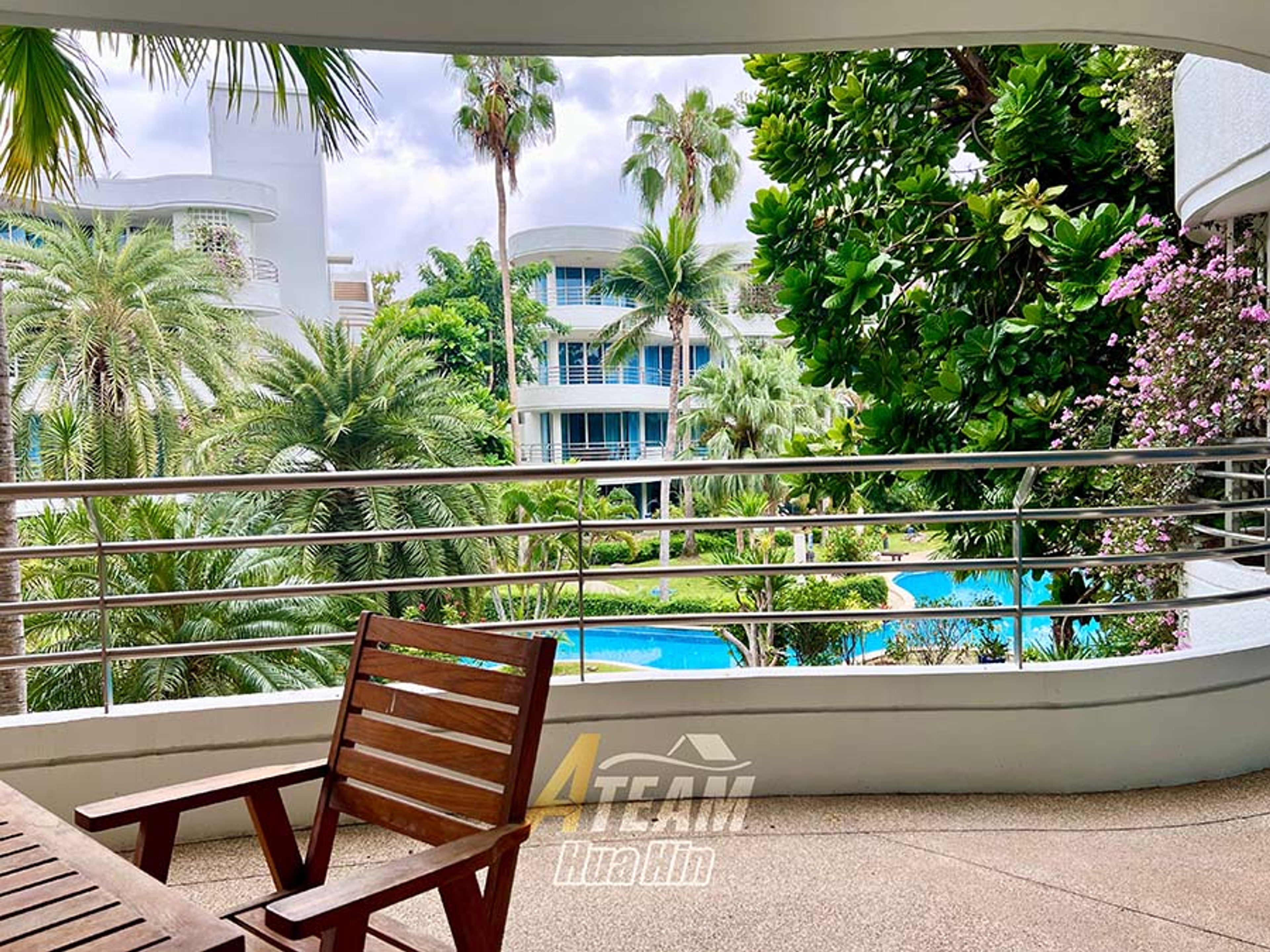 2 Bedroom Beachfront Condo for rent at Baan Chai Talay  thumbnail 15