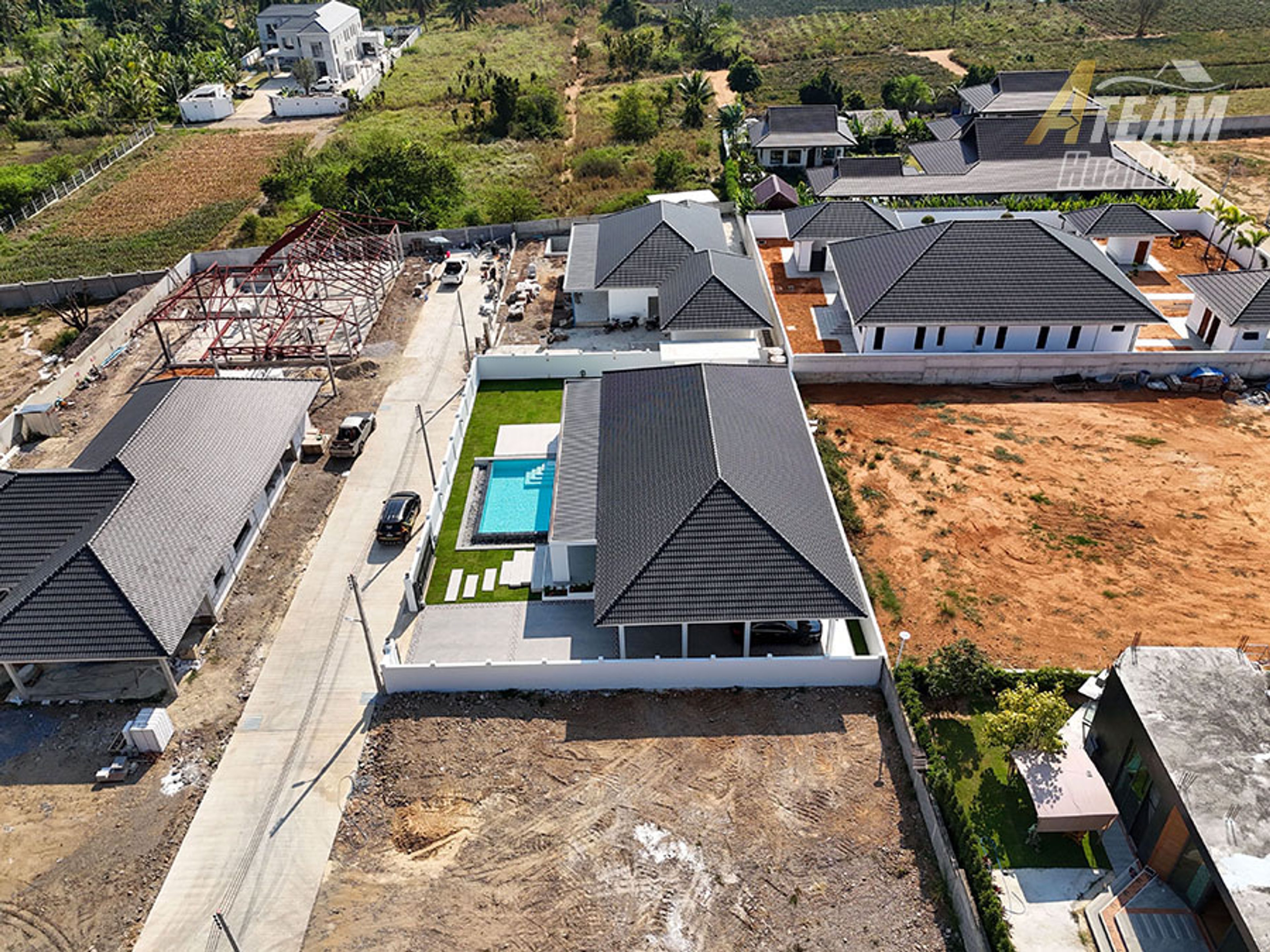 Modern European-Standard Pool Villa for Sale in Wang Pong thumbnail 27