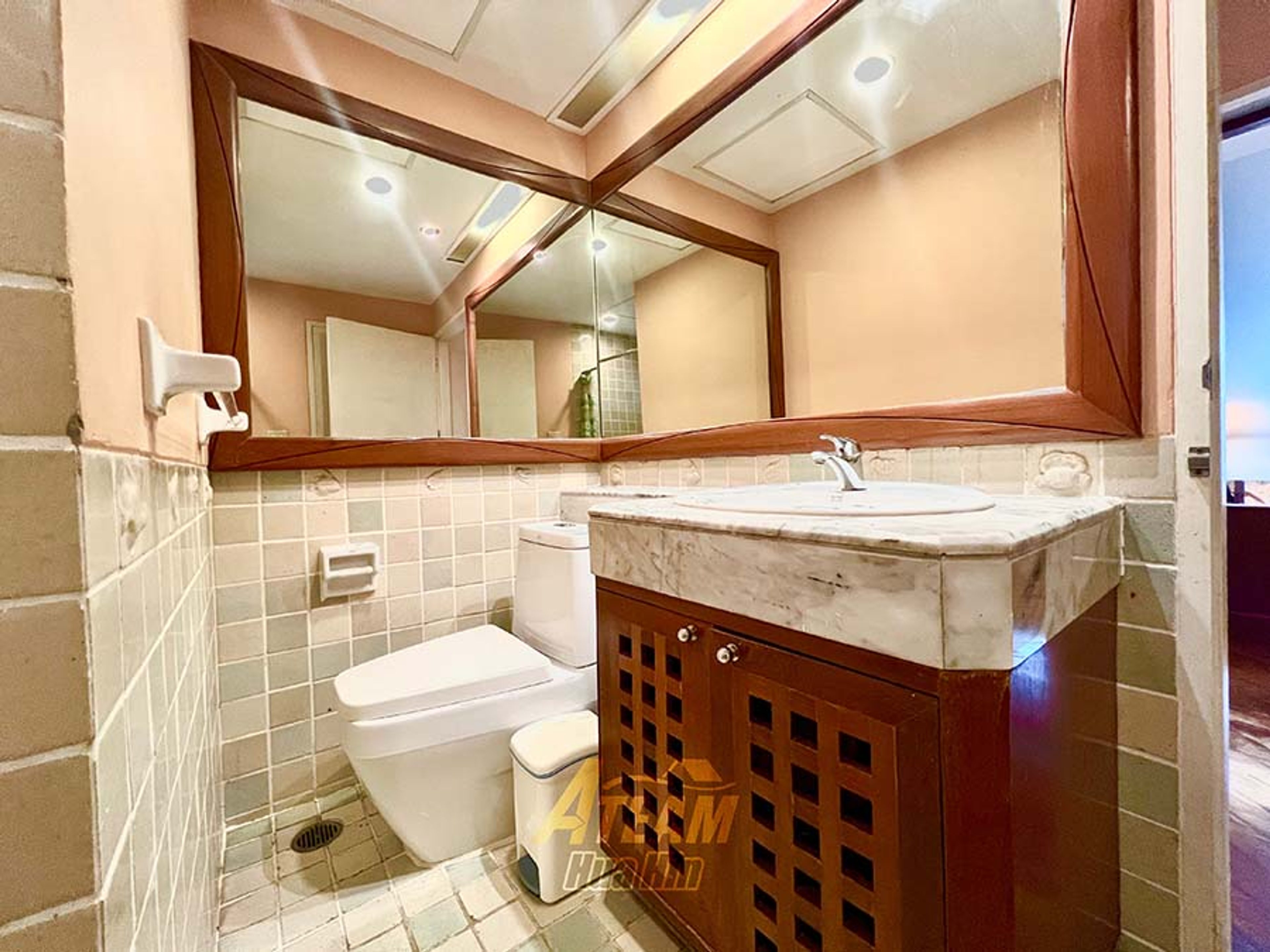 2 Bedroom Beachfront Condo for rent at Baan Chai Talay  thumbnail 6