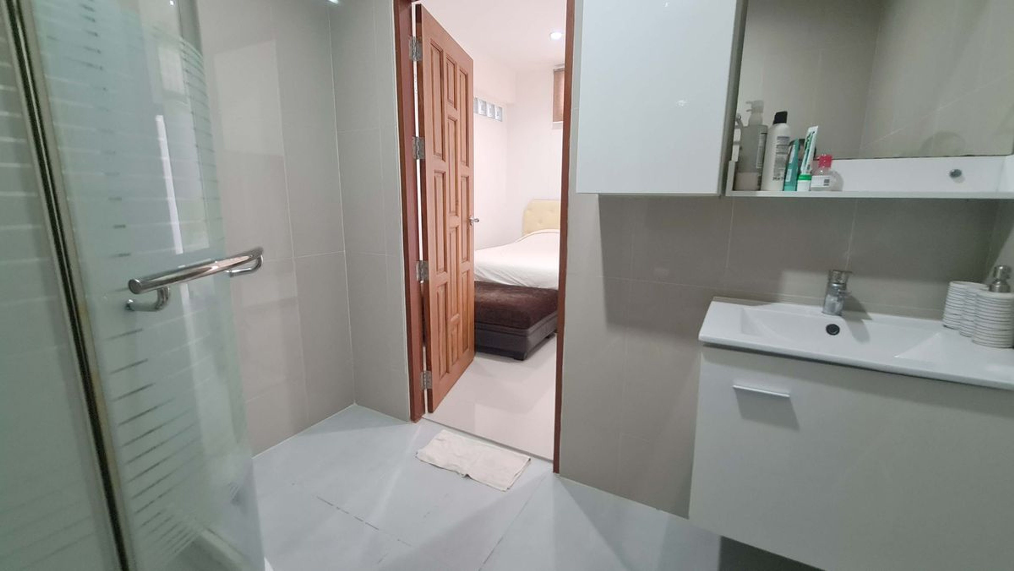 luxury 7 bedrooms Pool Villa in Orchid Palm Homes thumbnail 5