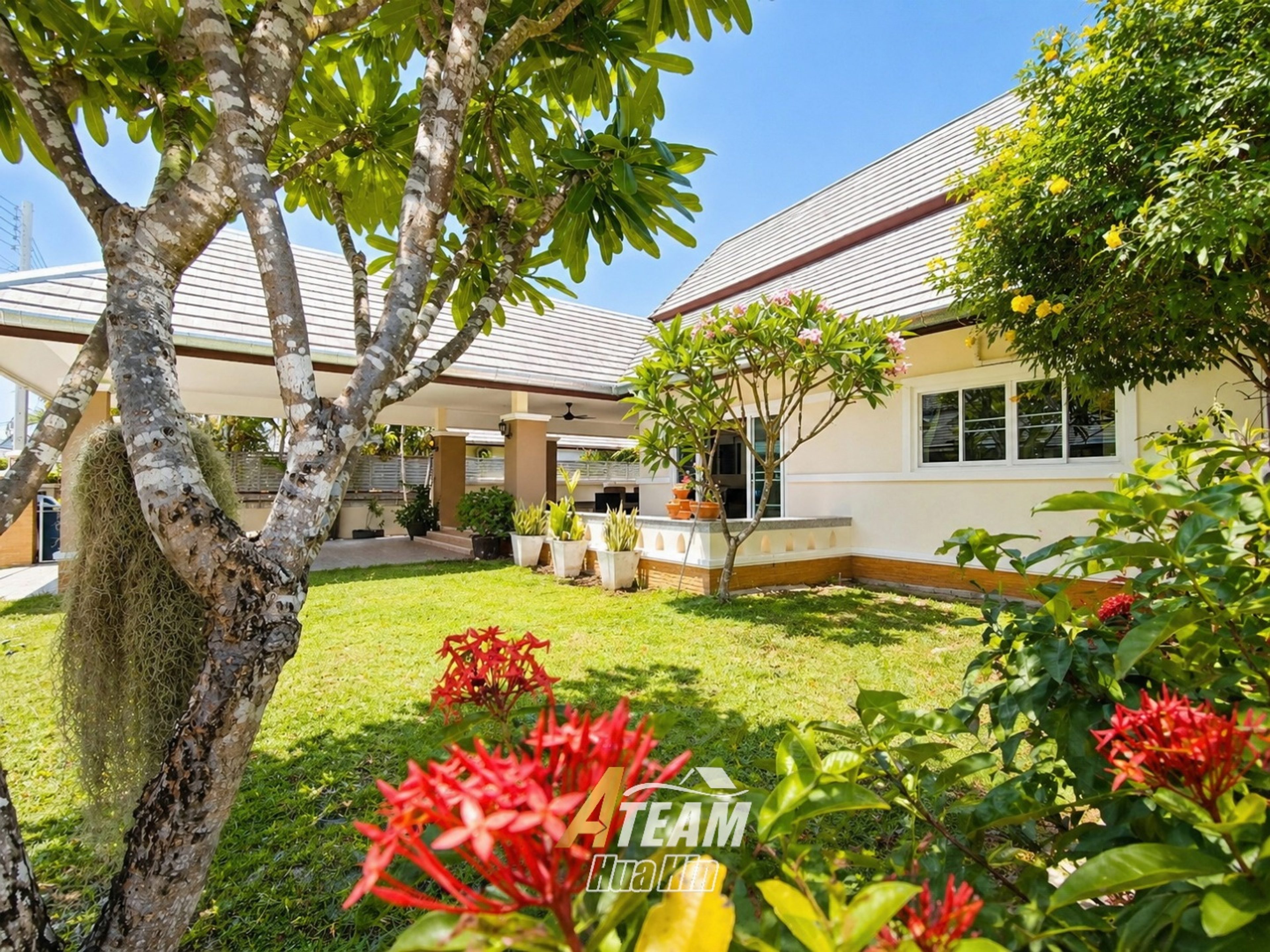 3-Bedroom Villa at Emerald Green thumbnail 3