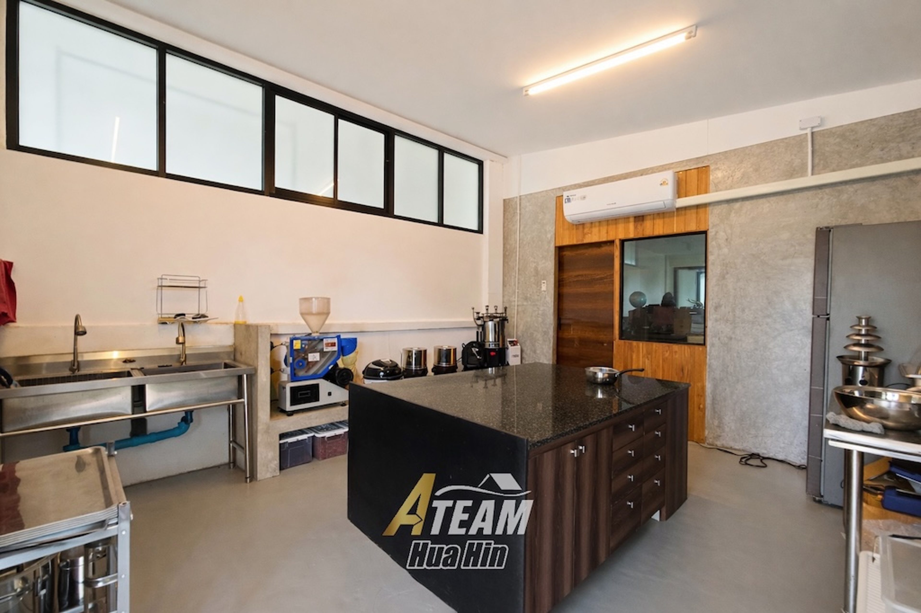 House / Villa For Sale - 0 - 4 Bedrooms - 3 Bathrooms - Price ฿9,500,0 thumbnail 17
