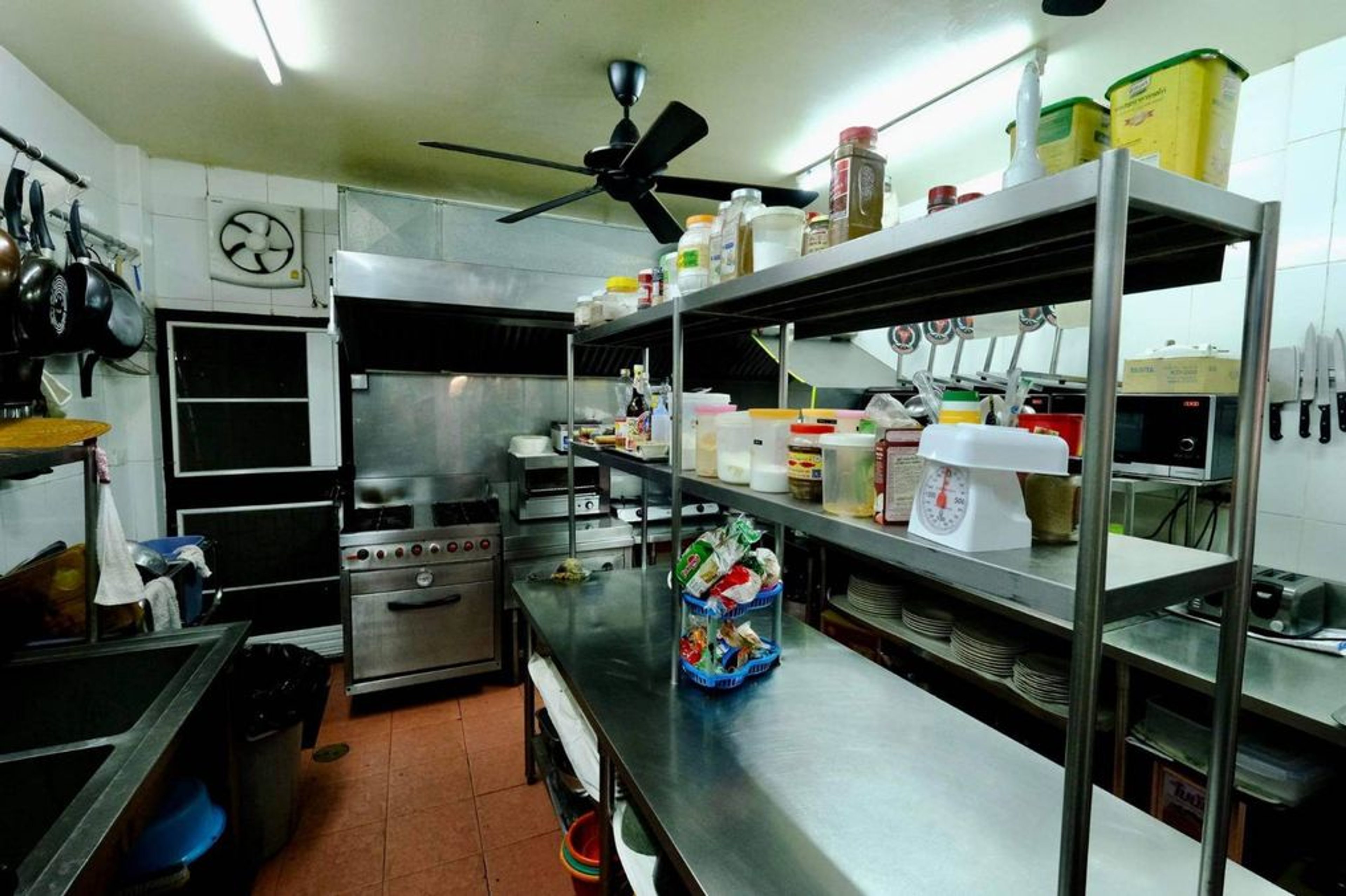 Commercial For Sale - - 12 Bedrooms - 12 Bathrooms - Price ฿16,000,000 thumbnail 4