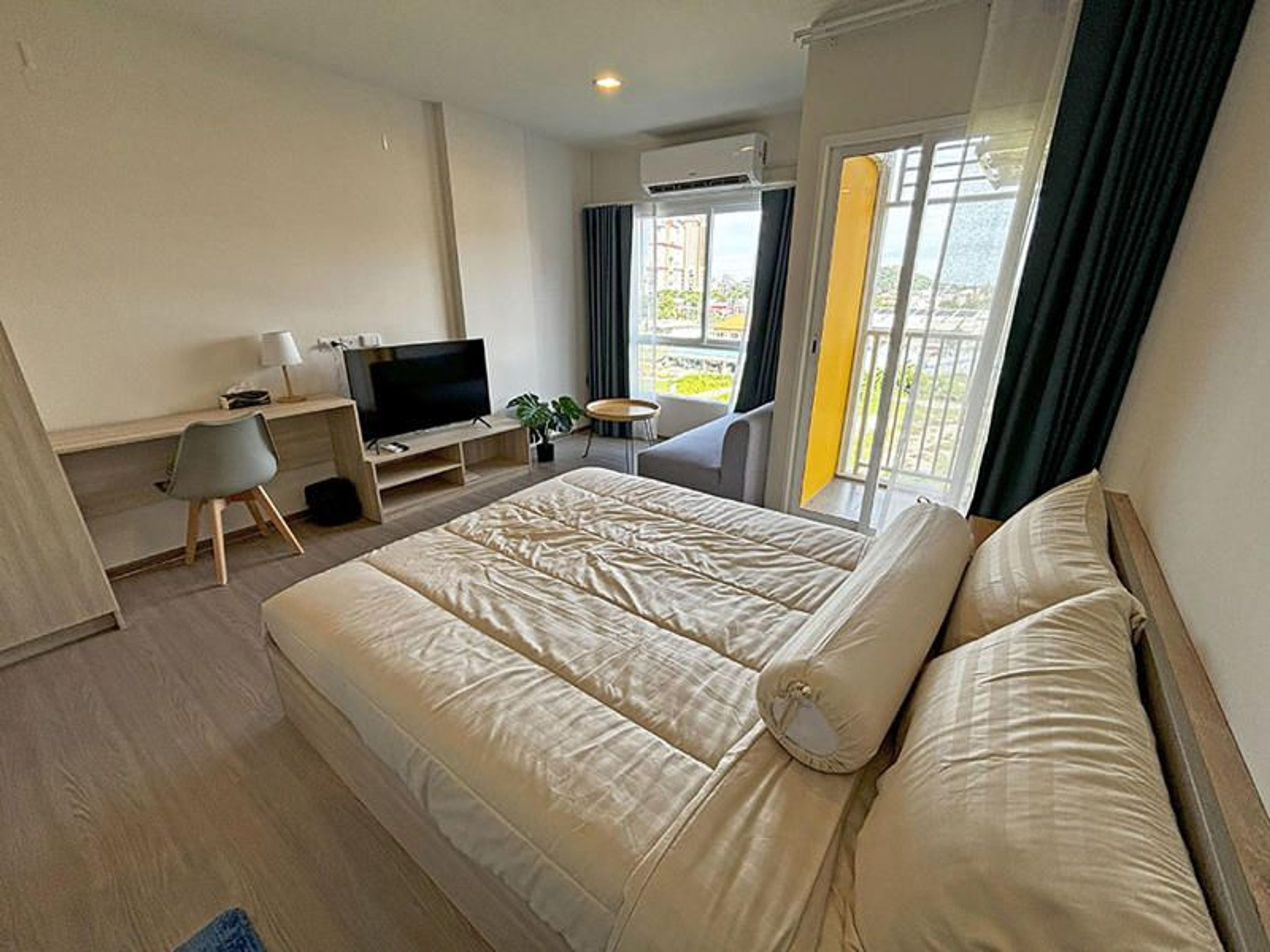 Apartment / Condo For Rent - - 1 Bedroom - 1 Bathroom - Price ฿11,000  thumbnail 11