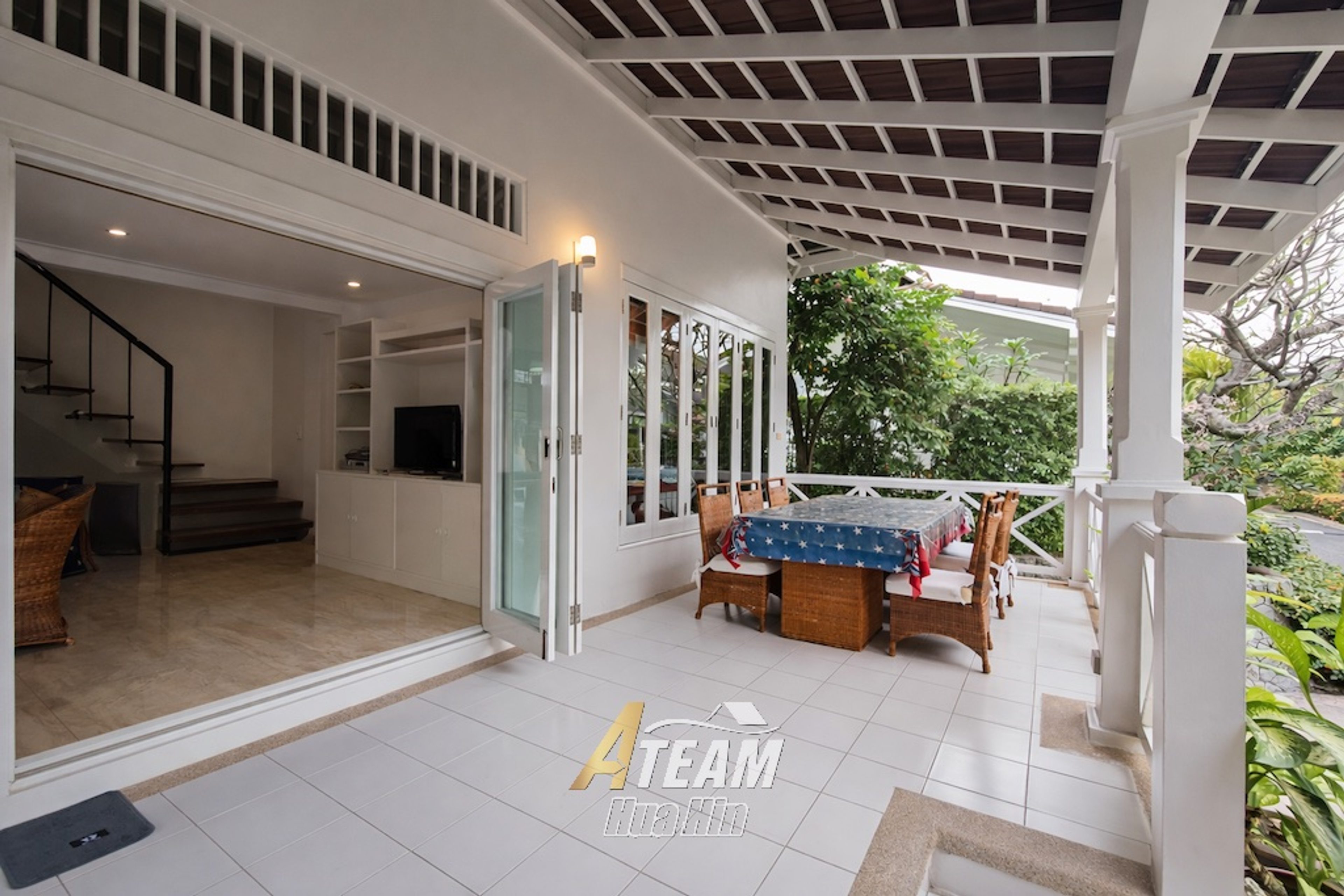 Beachfront Luxury Pool Villa for Sale in Baan Chaliang Lom thumbnail 25