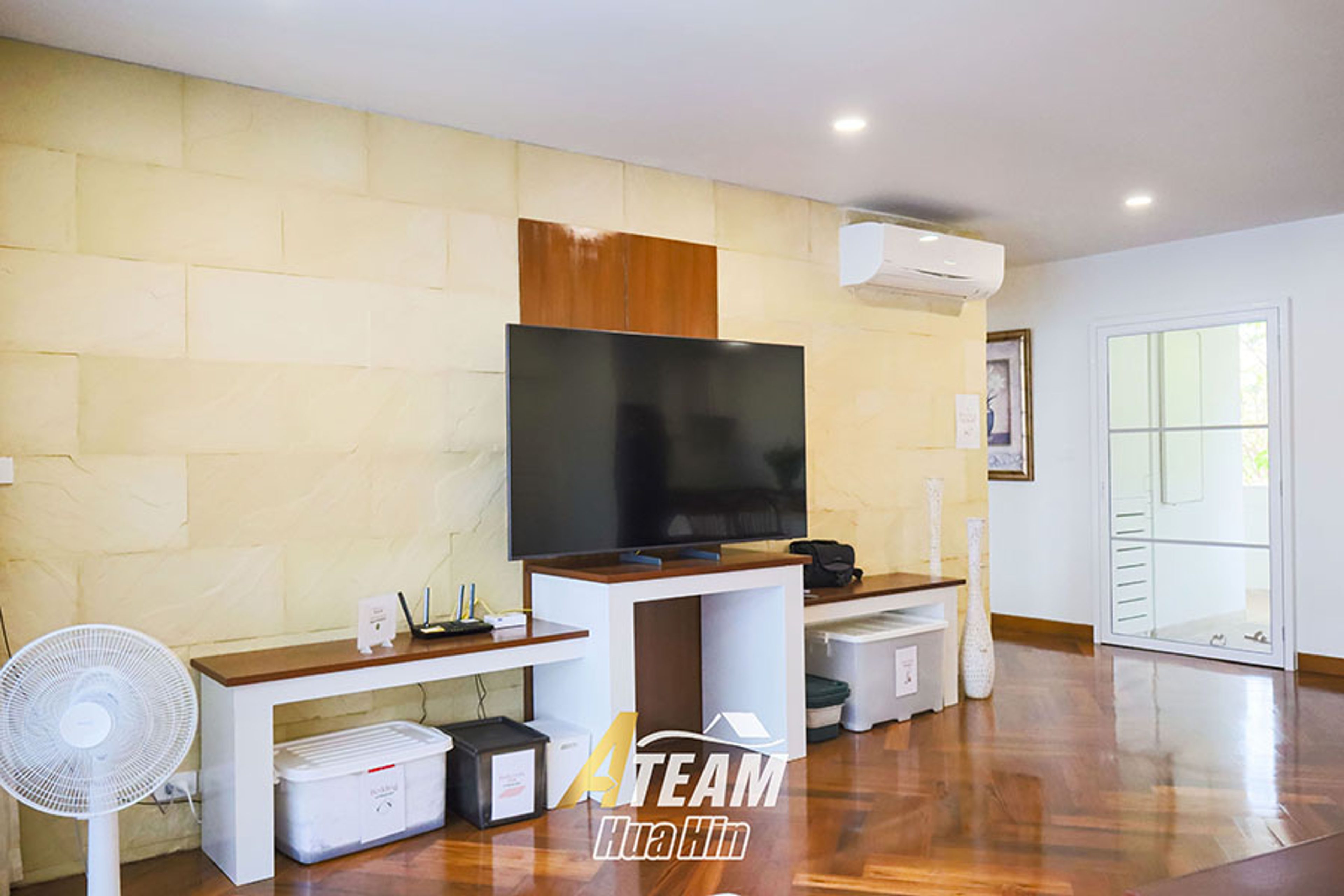 Spacious 2-Bedroom Beachfront Condo for Rent at Baan Chai Talay thumbnail 13