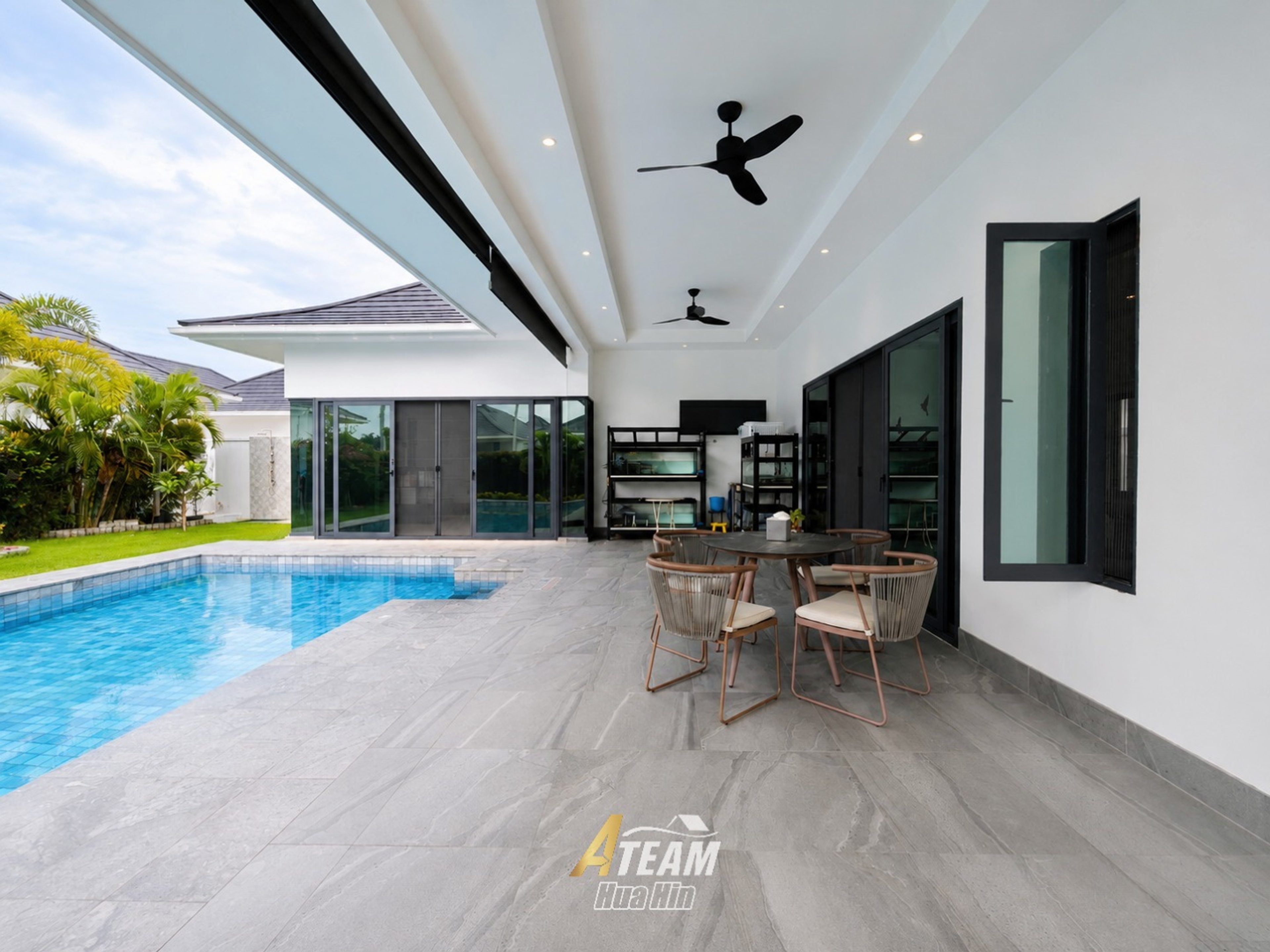 Modern 3-Bedroom Pool Villa in Aria 2 thumbnail 5